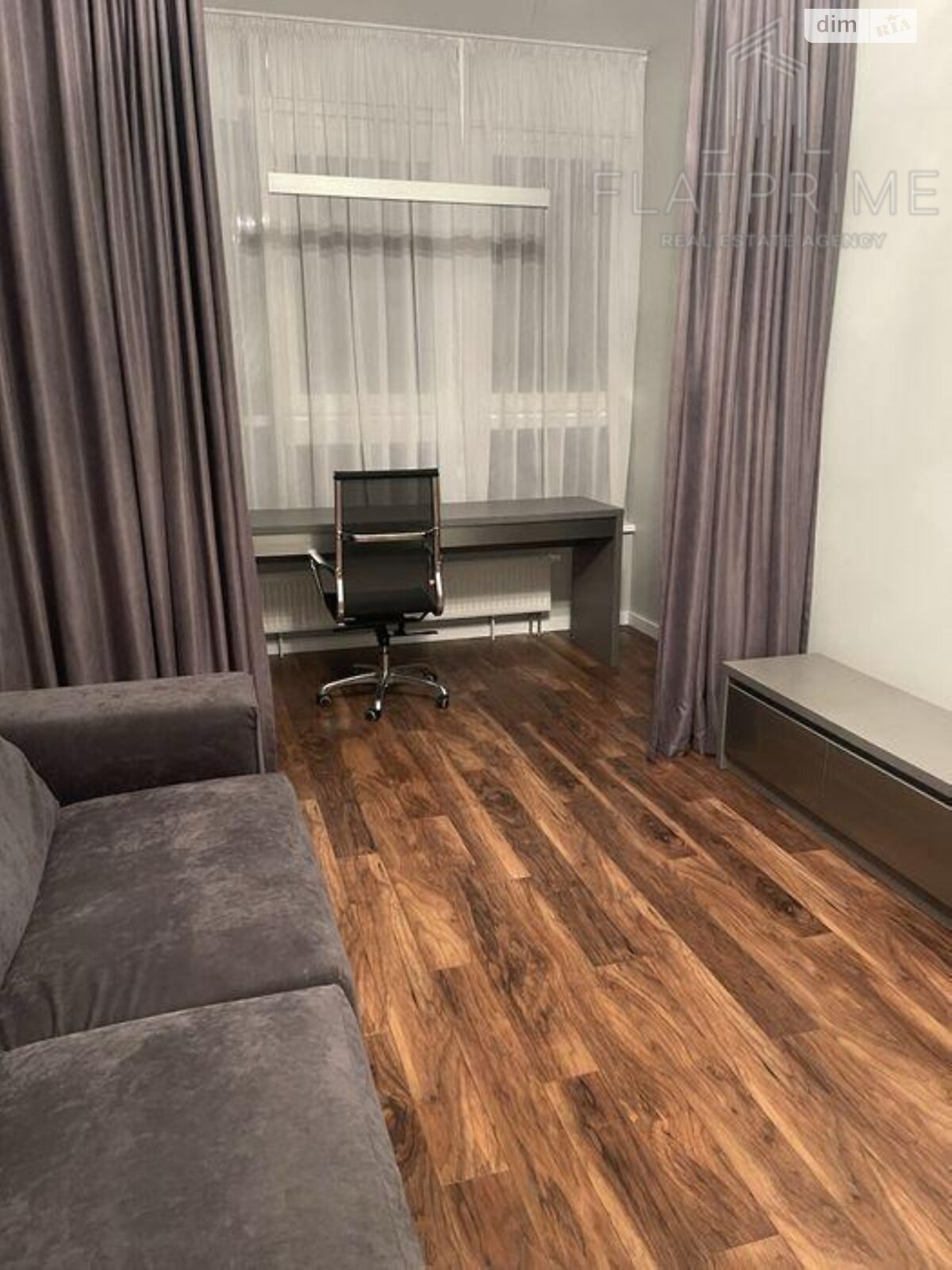 Продажа трехкомнатной квартиры в Киеве, на бул. Леси Украинки 7В, район Печерск фото 1