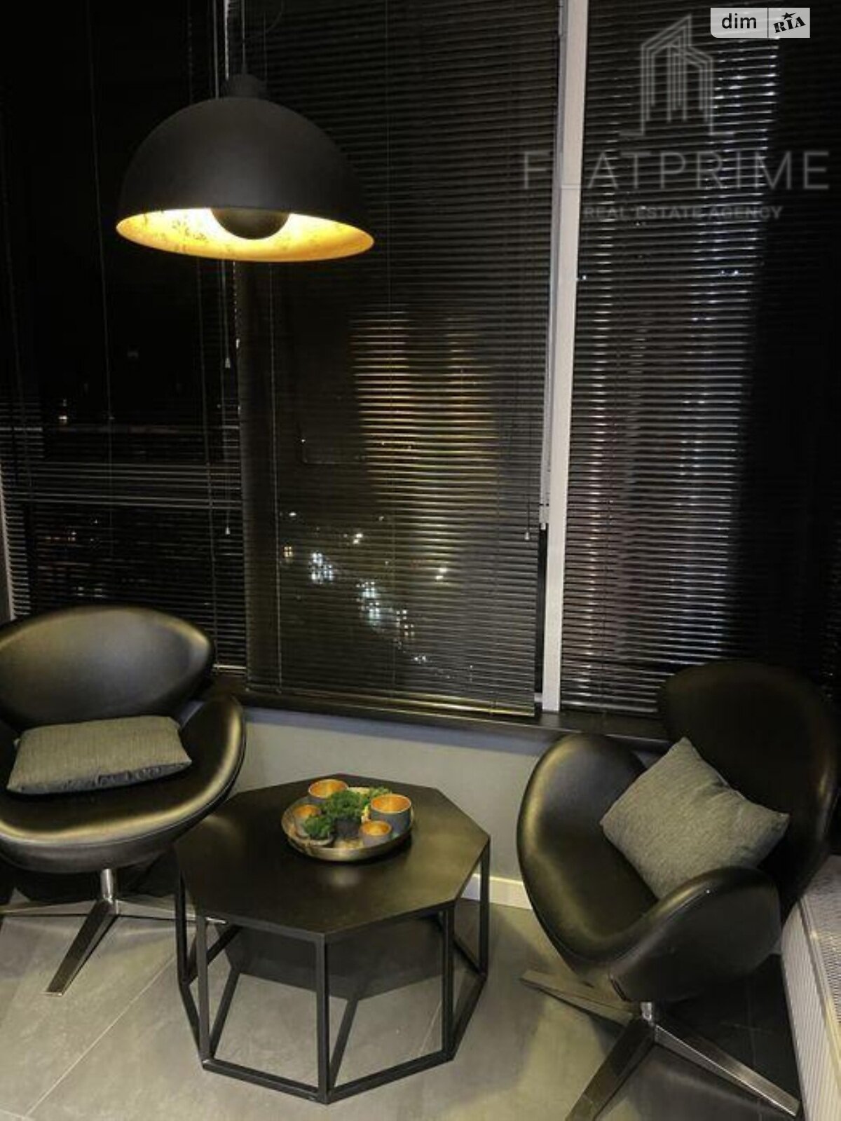 Продажа трехкомнатной квартиры в Киеве, на бул. Леси Украинки 7В, район Печерск фото 1