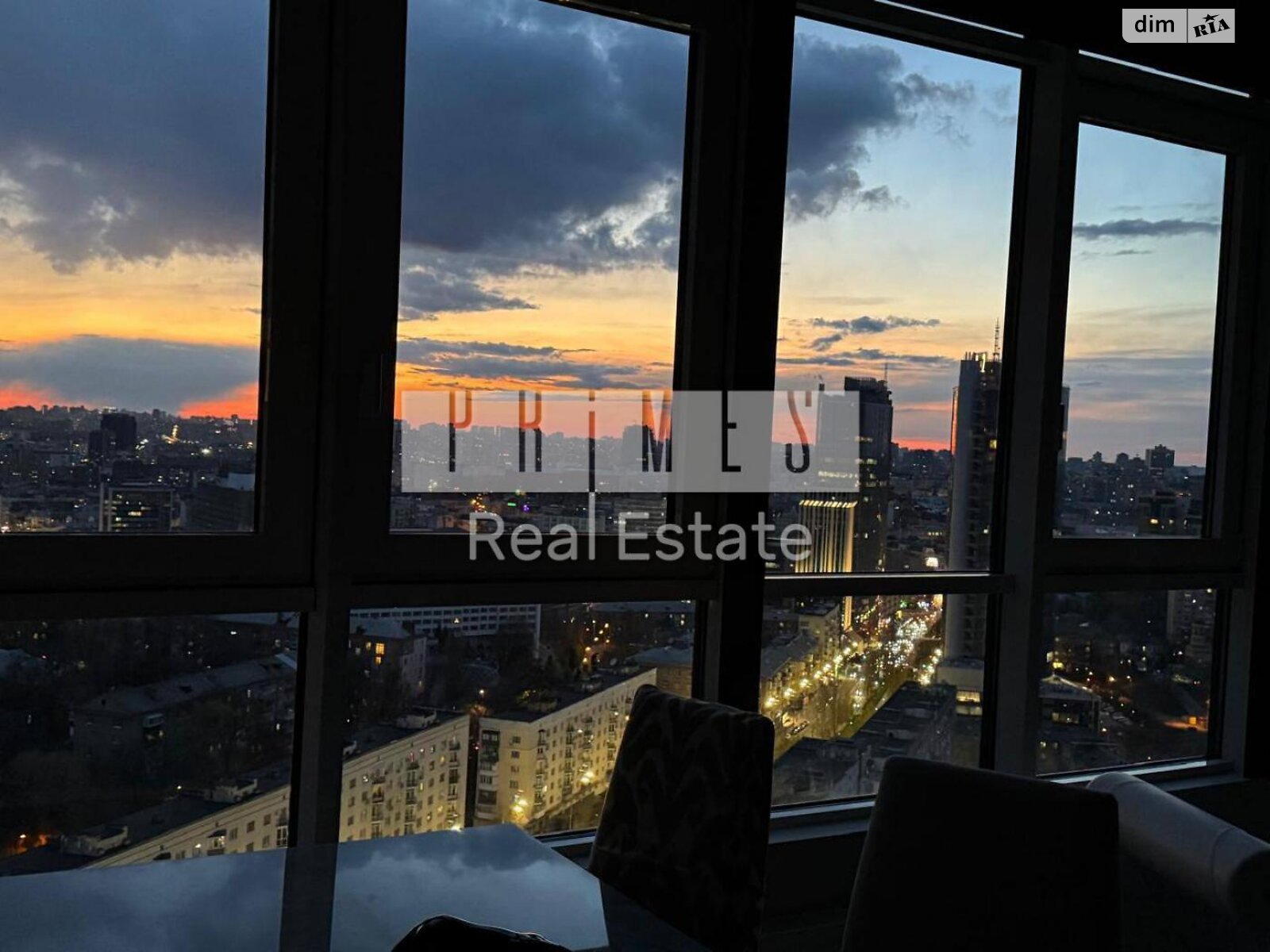 Продаж двокімнатної квартири в Києві, на бул. Лесі Українки 7В, район Печерськ фото 1 Продаж двокімнатної квартири в Києві, на бул. Лесі Українки 7В, район Печерськ фото 1