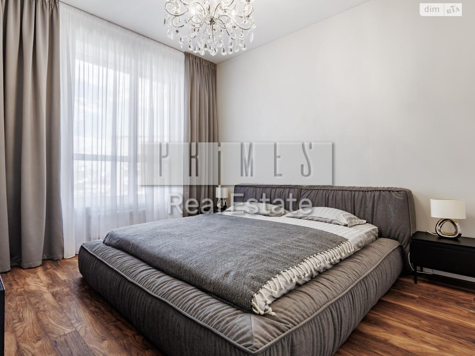 Продажа трехкомнатной квартиры в Киеве, на бул. Леси Украинки 7В, район Печерск фото 1