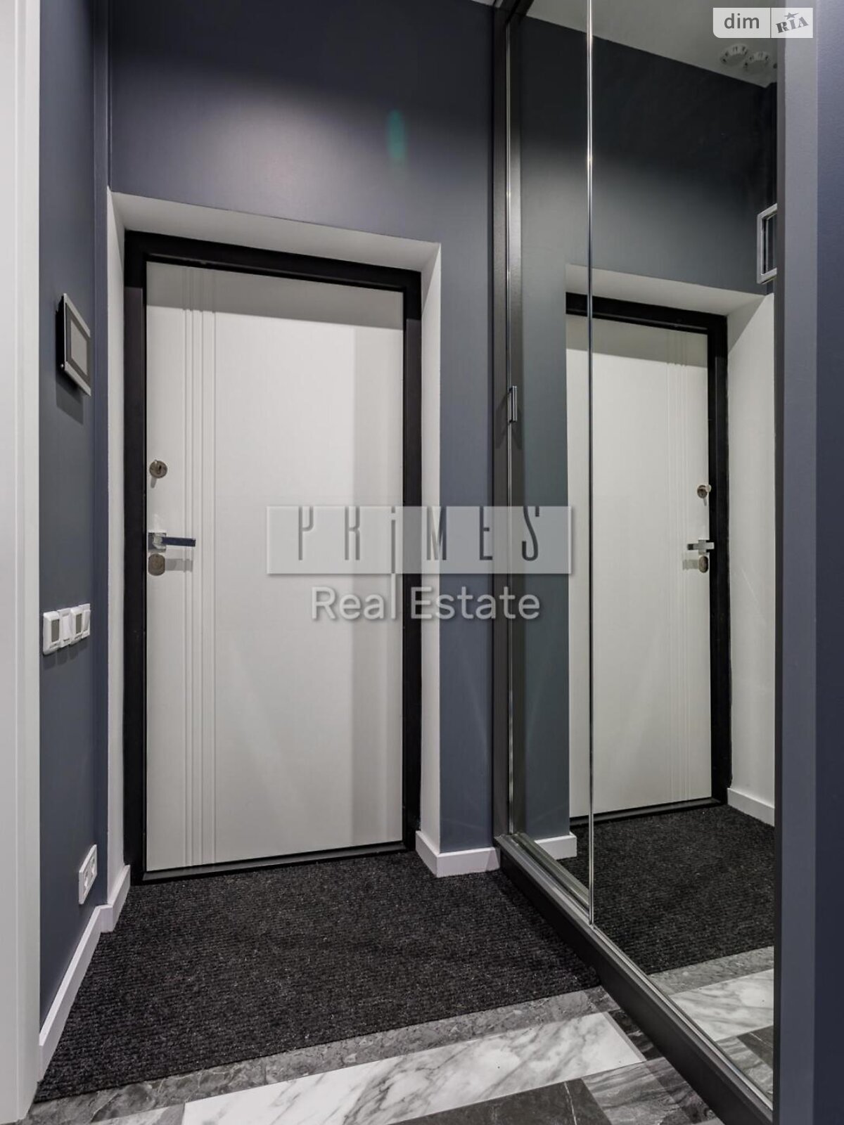 Продажа трехкомнатной квартиры в Киеве, на бул. Леси Украинки 7В, район Печерск фото 1