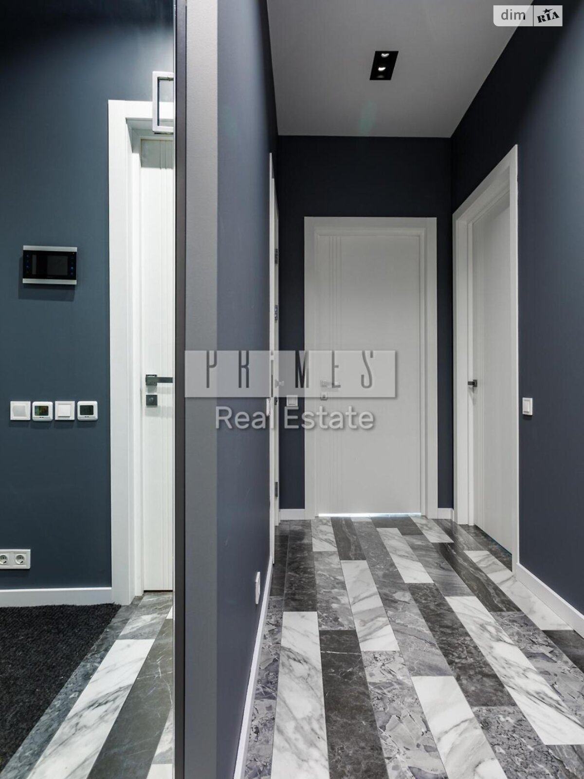 Продажа трехкомнатной квартиры в Киеве, на бул. Леси Украинки 7В, район Печерск фото 1