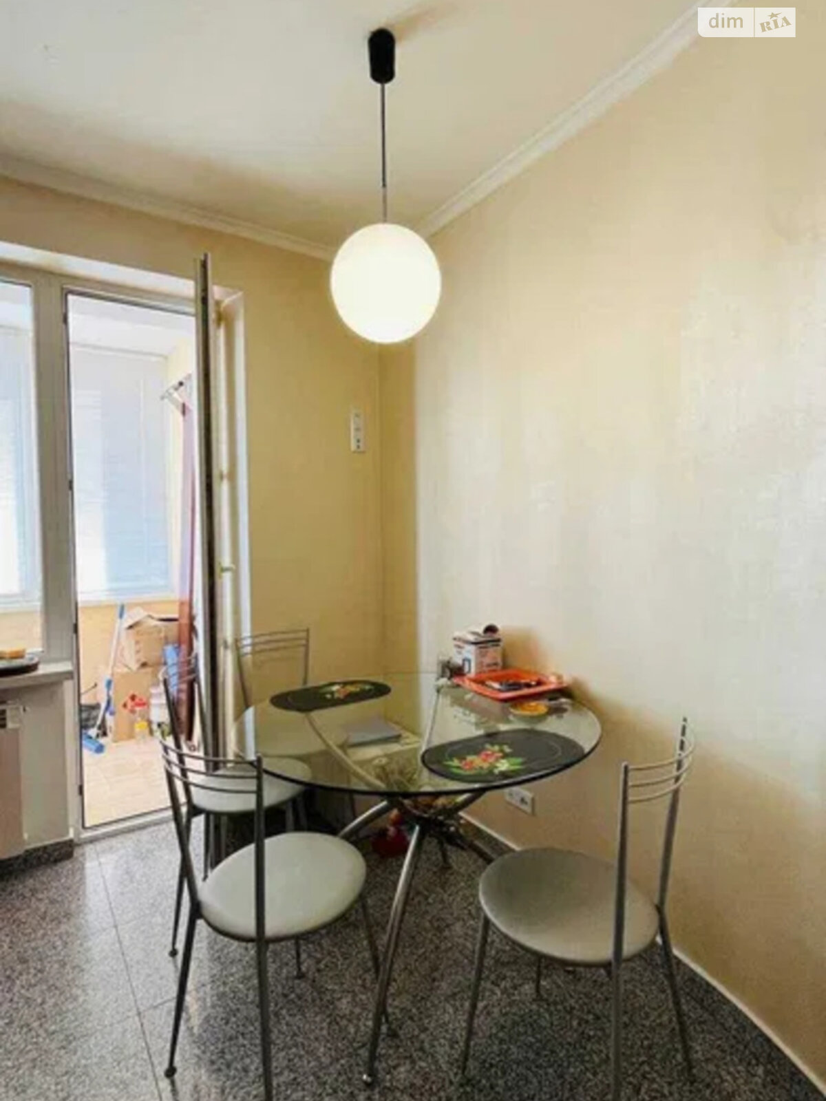 Продажа трехкомнатной квартиры в Киеве, на бул. Леси Украинки 21А, район Печерск фото 1