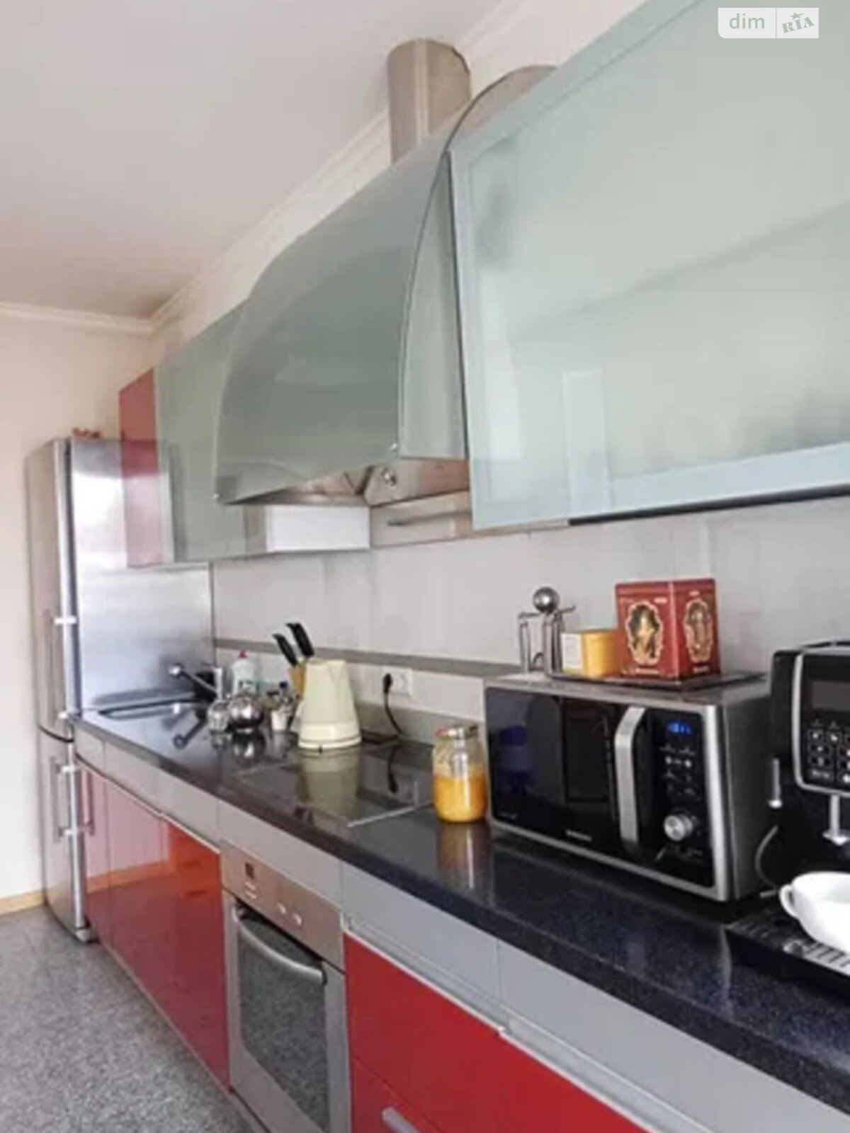 Продажа трехкомнатной квартиры в Киеве, на бул. Леси Украинки 21А, район Печерск фото 1