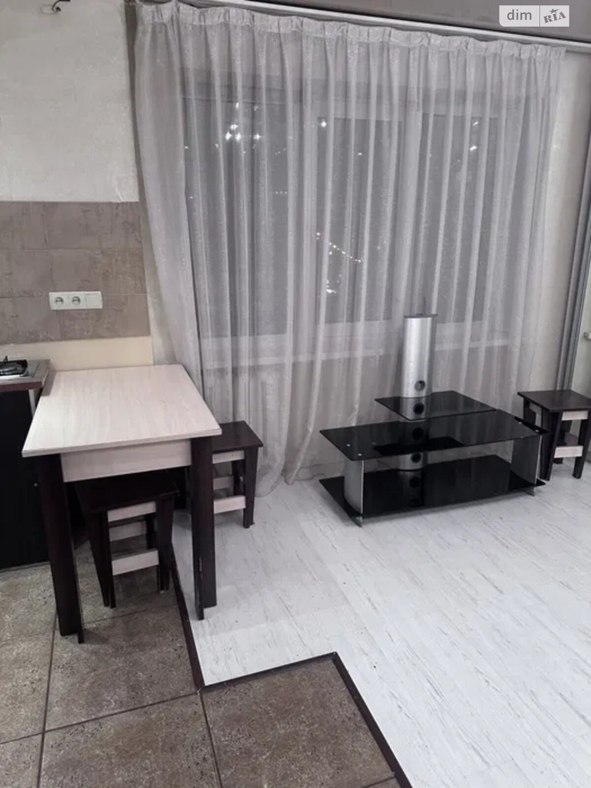 Продажа однокомнатной квартиры в Киеве, на бул. Леси Украинки 3, район Печерск фото 1