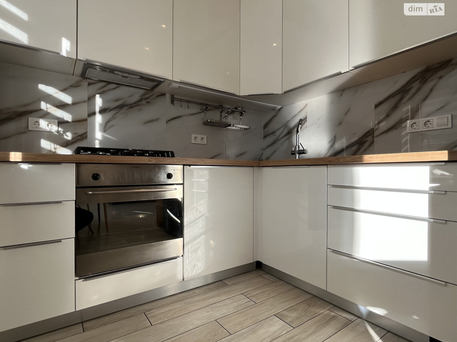 Продажа однокомнатной квартиры в Киеве, на ул. Лескова 3А, район Печерск фото 1