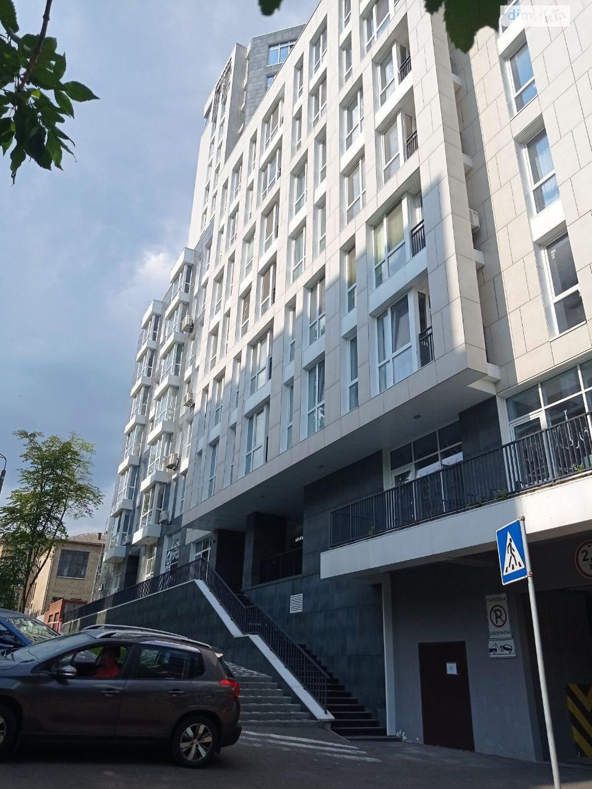 Продаж однокімнатної квартири в Києві, на вул. Лейпцизька 13А, район Печерськ фото 1 Продаж однокімнатної квартири в Києві, на вул. Лейпцизька 13А, район Печерськ фото 1