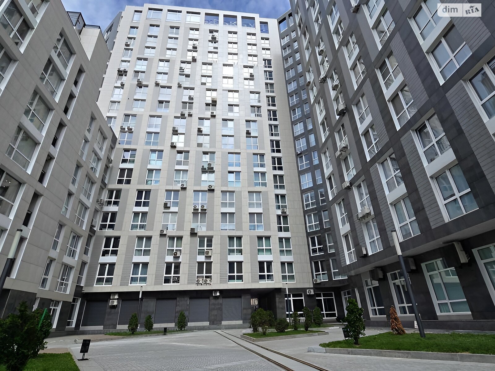 Продаж двокімнатної квартири в Києві, на вул. Лейпцизька 13А, район Печерськ фото 1 Продаж двокімнатної квартири в Києві, на вул. Лейпцизька 13А, район Печерськ фото 1