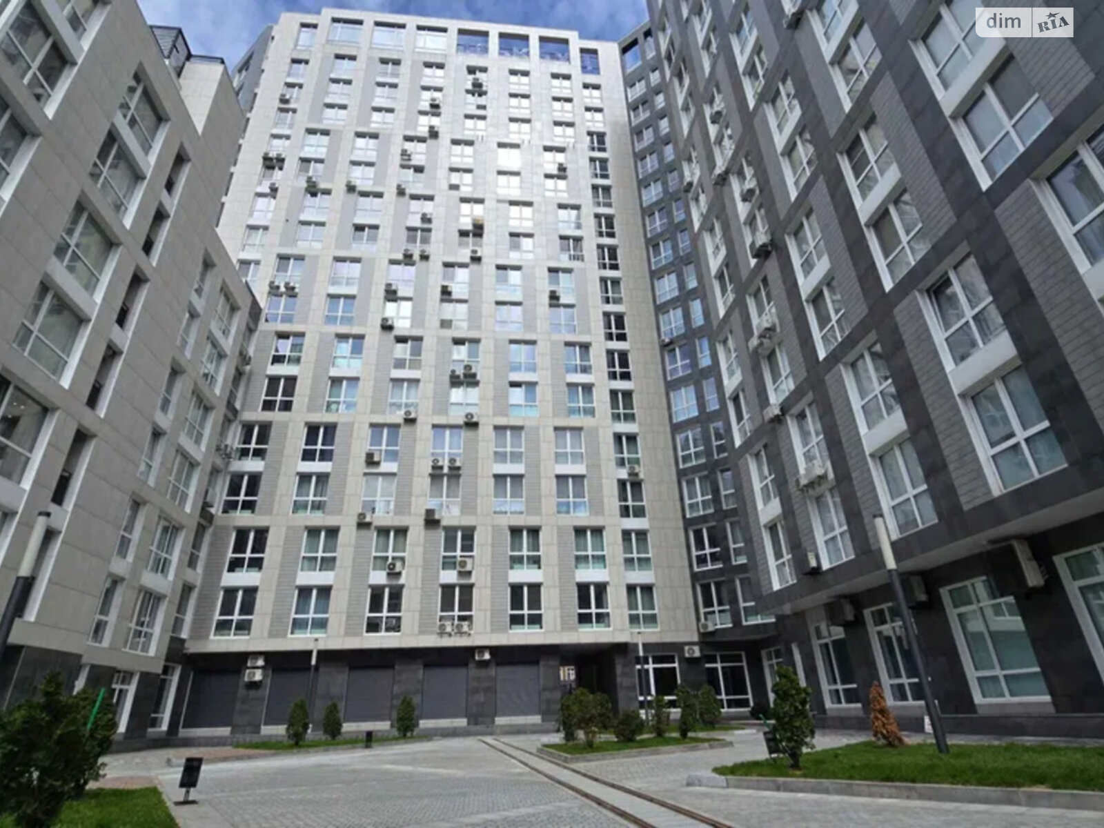 Продажа двухкомнатной квартиры в Киеве, на ул. Лейпцигская 13А, район Печерск фото 1 Продажа двухкомнатной квартиры в Киеве, на ул. Лейпцигская 13А, район Печерск фото 1