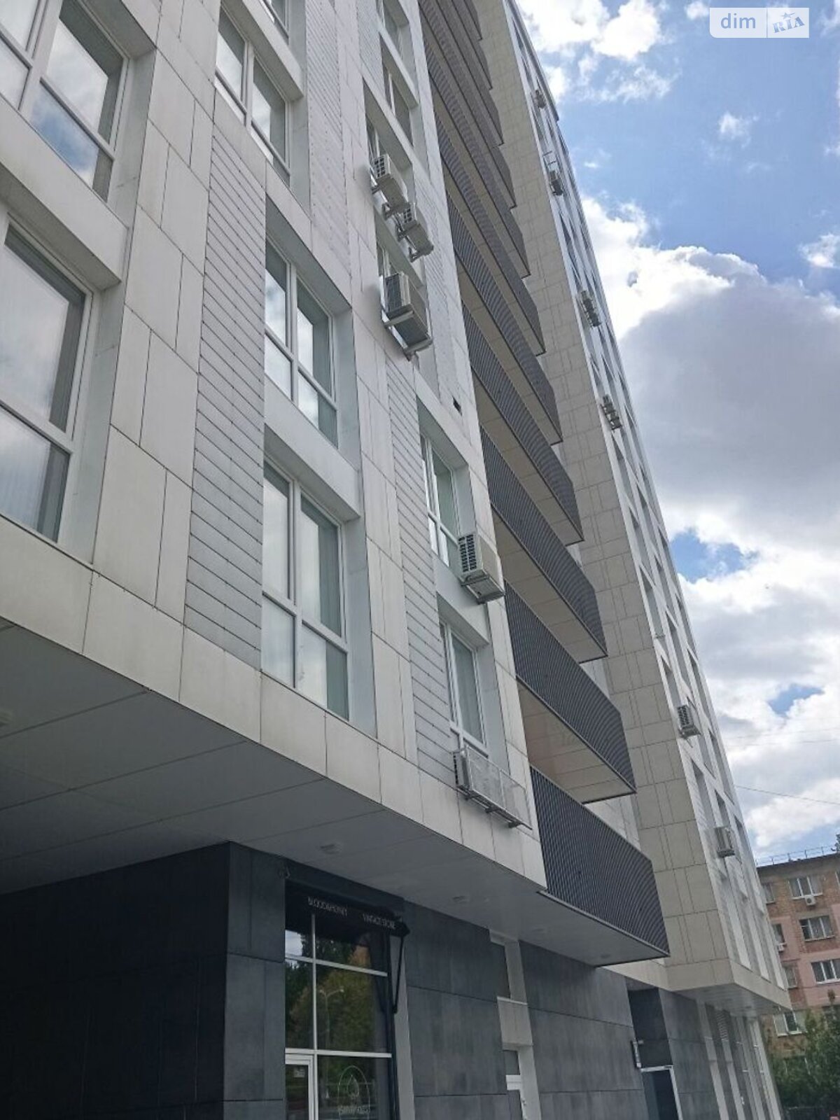 Продажа однокомнатной квартиры в Киеве, на ул. Лейпцигская 13А, район Печерск фото 1 Продажа однокомнатной квартиры в Киеве, на ул. Лейпцигская 13А, район Печерск фото 1