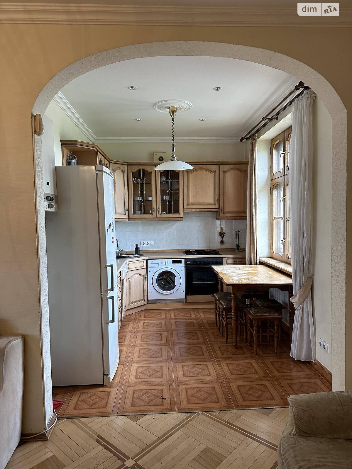 Продаж чотирикімнатної квартири в Києві, на вул. Лейпцизька 2/37, кв. 135, район Печерськ фото 1 Продаж чотирикімнатної квартири в Києві, на вул. Лейпцизька 2/37, кв. 135, район Печерськ фото 1