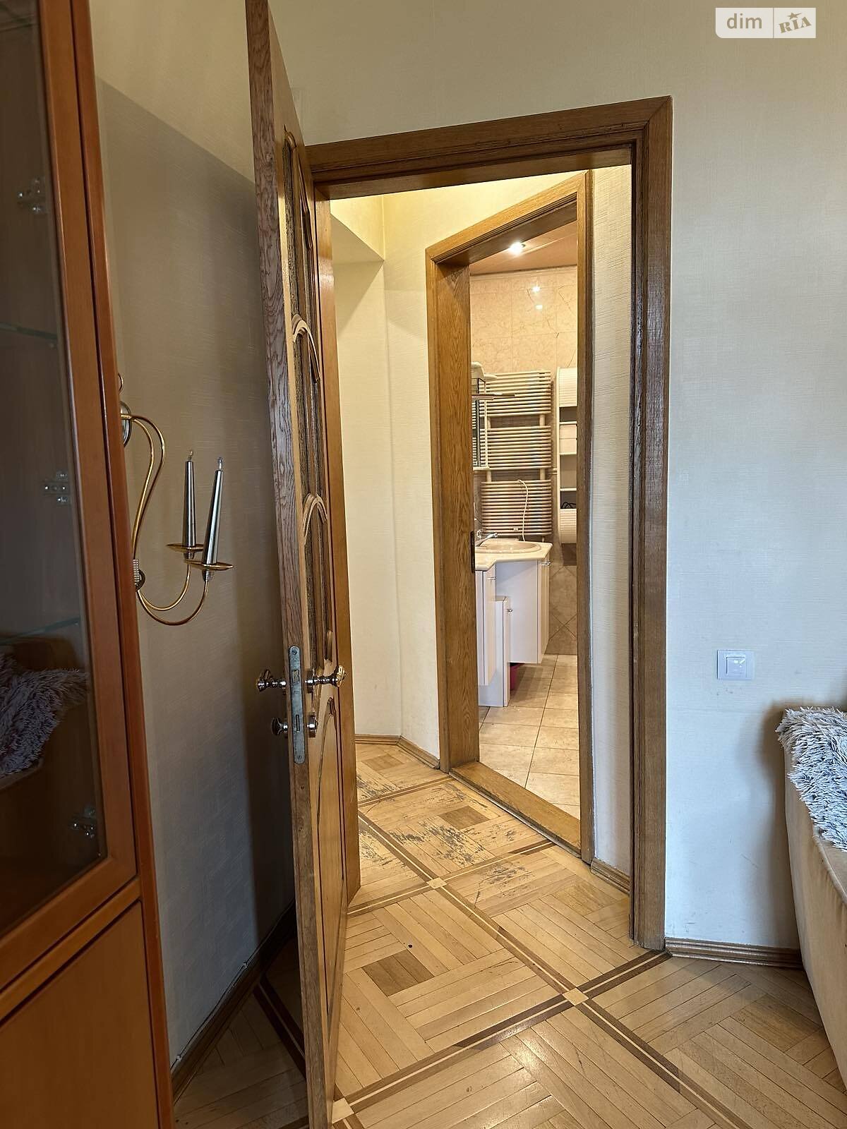 Продаж чотирикімнатної квартири в Києві, на вул. Лейпцизька 2/37, кв. 135, район Печерськ фото 1 Продаж чотирикімнатної квартири в Києві, на вул. Лейпцизька 2/37, кв. 135, район Печерськ фото 1