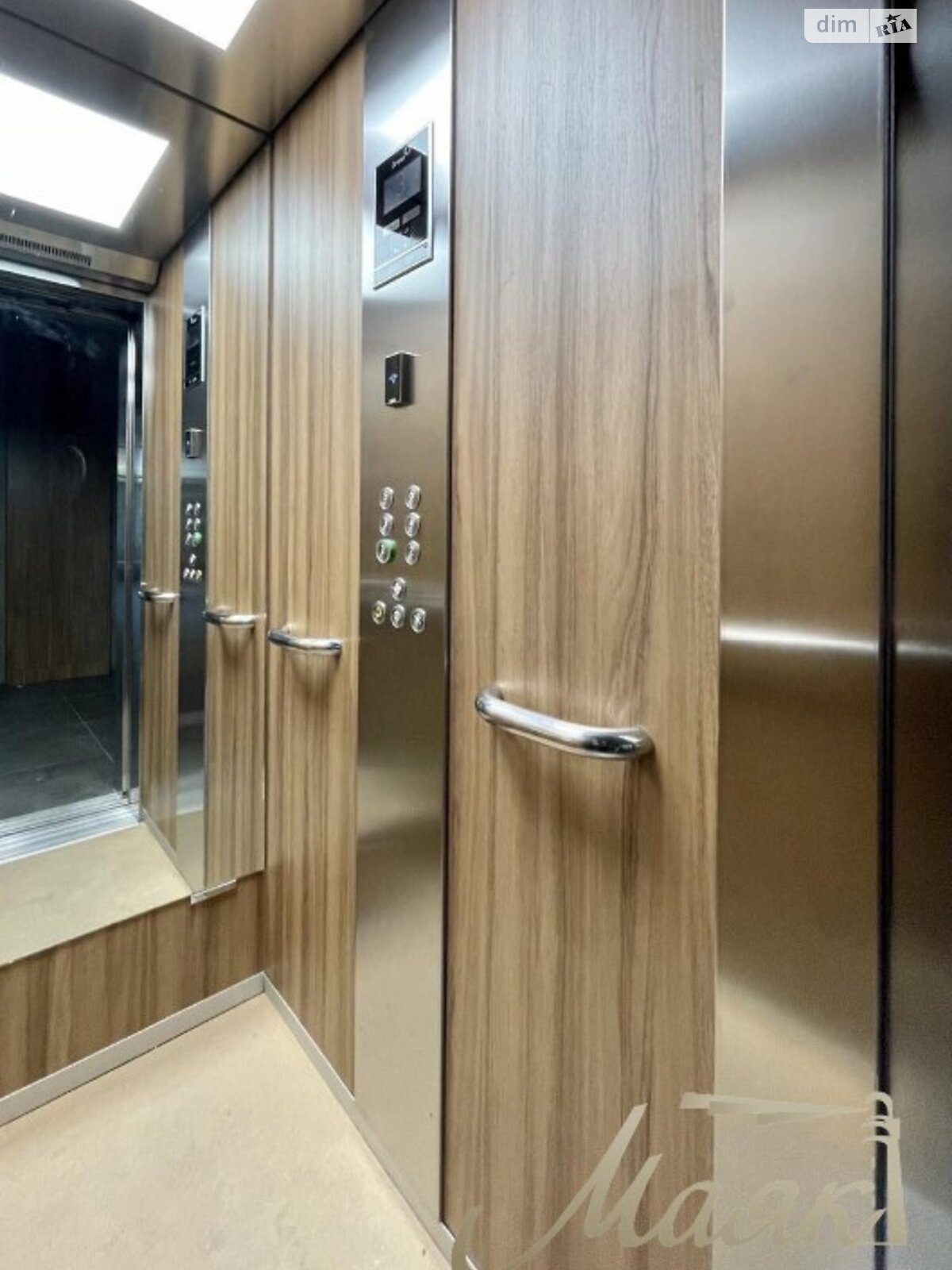 Продажа восьмикомнатной квартиры в Киеве, на пер. Болсуновский 19Б, район Печерск фото 1 Продажа восьмикомнатной квартиры в Киеве, на пер. Болсуновский 19Б, район Печерск фото 1