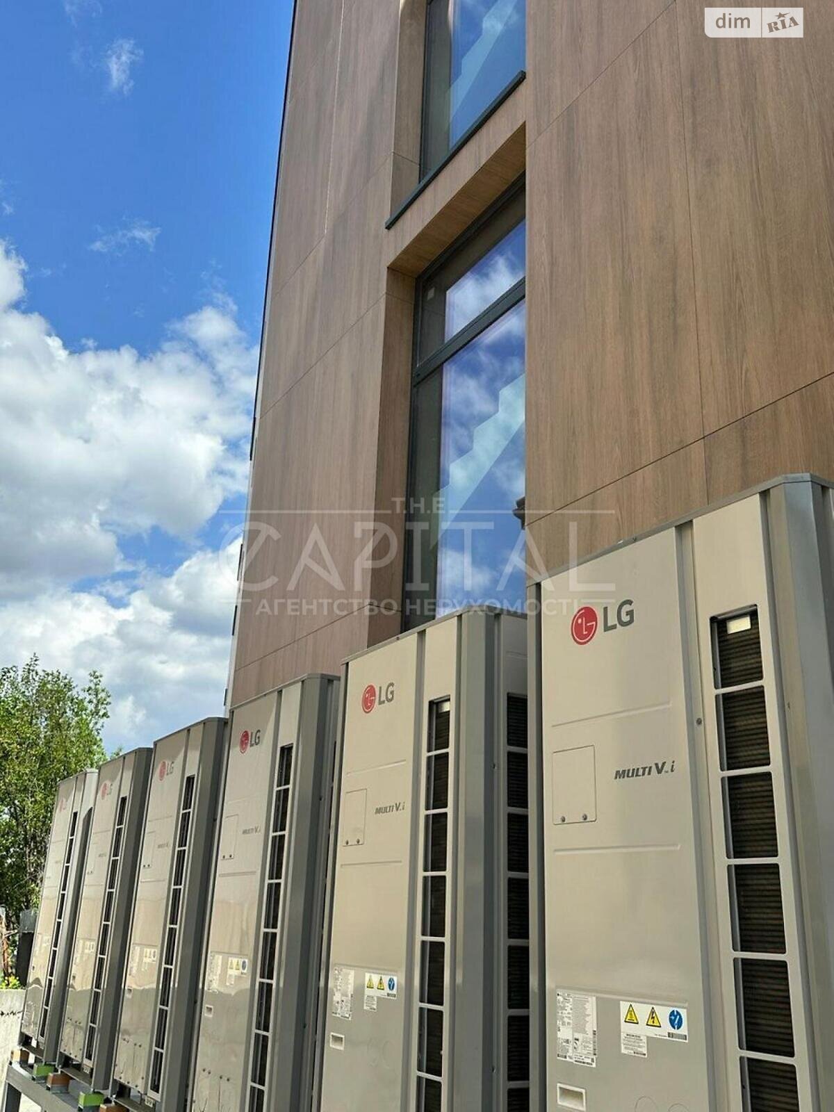 Продажа однокомнатной квартиры в Киеве, на ул. Ломаковская 55, район Печерск фото 1 Продажа однокомнатной квартиры в Киеве, на ул. Ломаковская 55, район Печерск фото 1