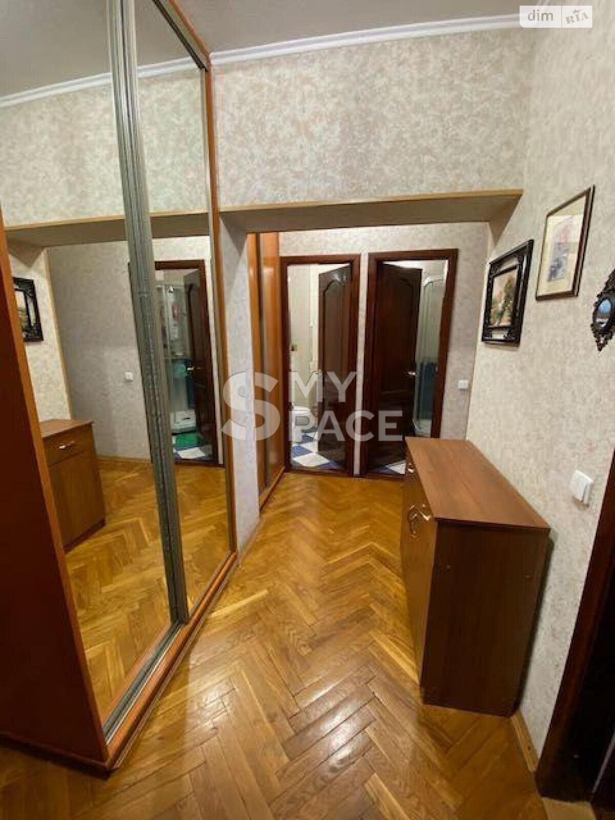 Продажа двухкомнатной квартиры в Киеве, на ул. Михаила Омельяновича-Павленко 11, район Печерск фото 1 Продажа двухкомнатной квартиры в Киеве, на ул. Михаила Омельяновича-Павленко 11, район Печерск фото 1