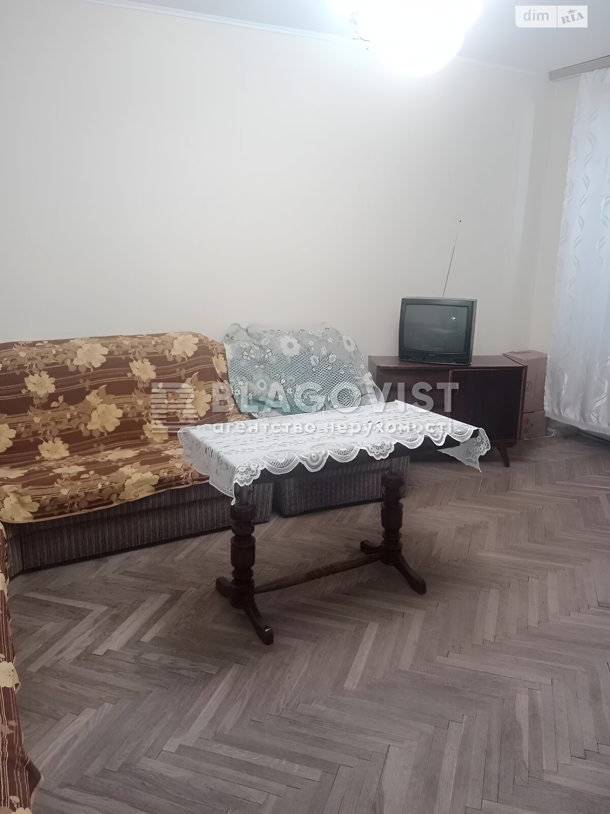 Продаж двокімнатної квартири в Києві, на вул. Михайла Омеляновича-Павленка 19, район Печерськ фото 1 Продаж двокімнатної квартири в Києві, на вул. Михайла Омеляновича-Павленка 19, район Печерськ фото 1