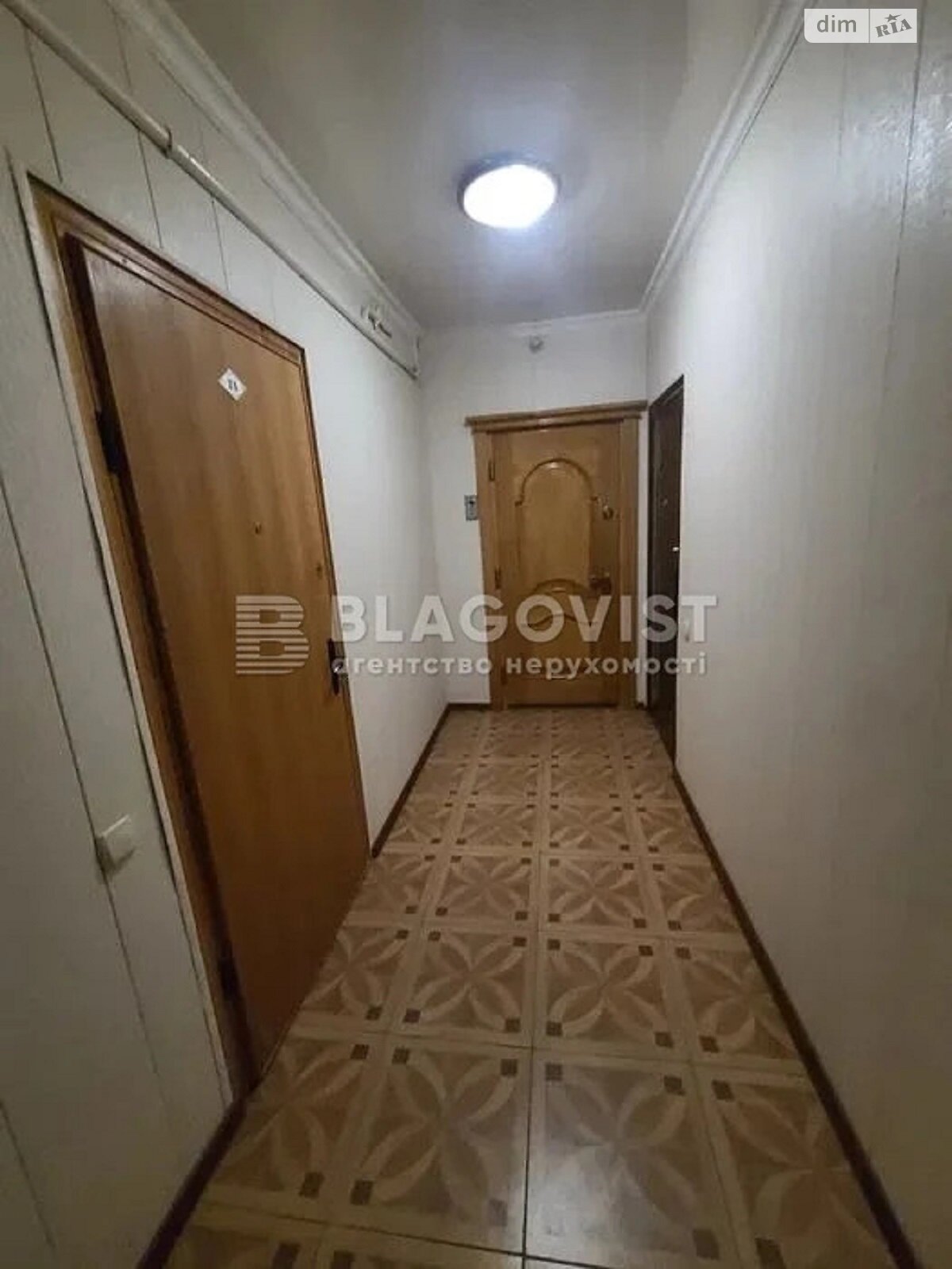 Продаж двокімнатної квартири в Києві, на вул. Михайла Омеляновича-Павленка 19, район Печерськ фото 1 Продаж двокімнатної квартири в Києві, на вул. Михайла Омеляновича-Павленка 19, район Печерськ фото 1