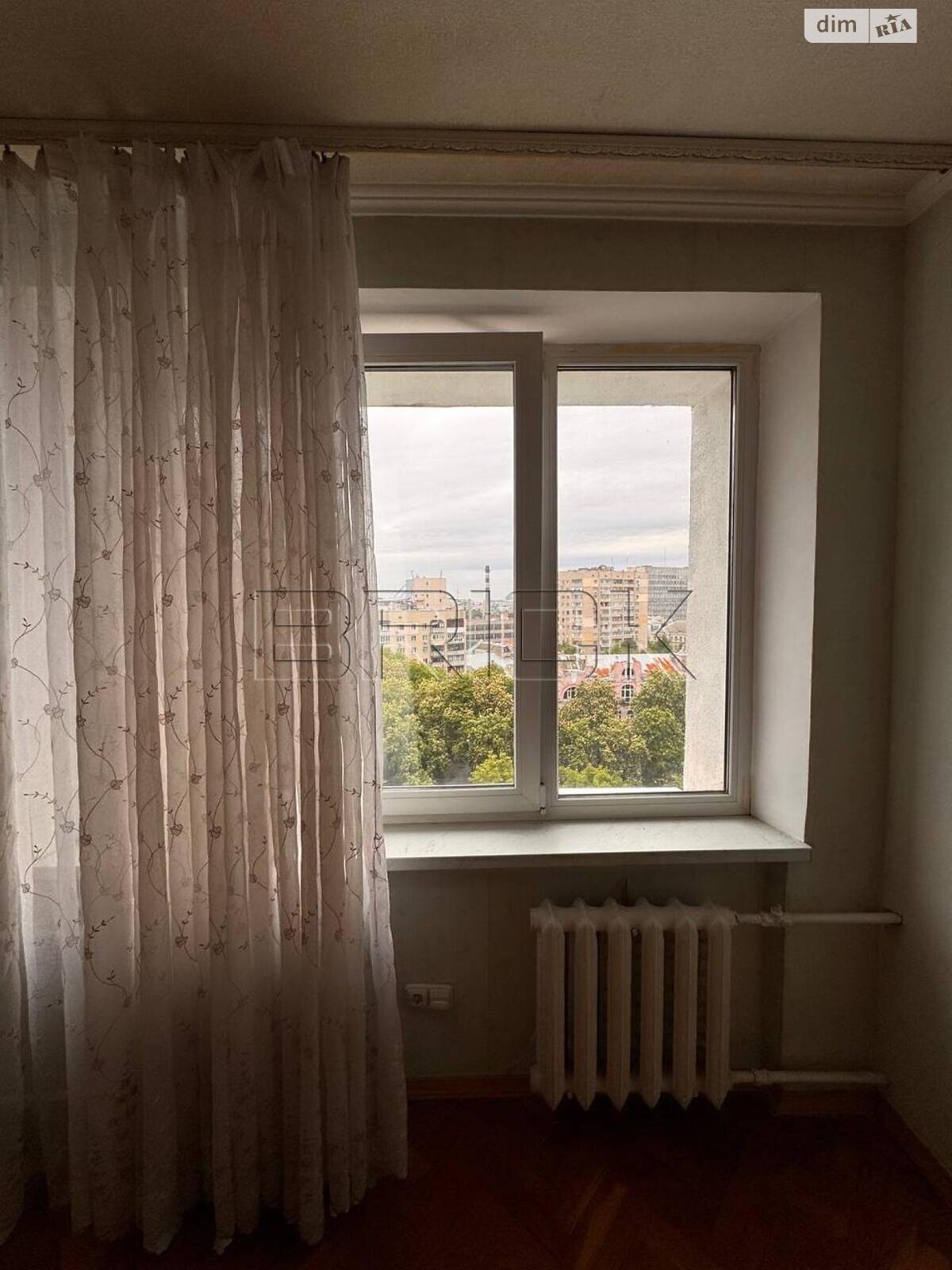 Продаж двокімнатної квартири в Києві, на вул. Михайла Омеляновича-Павленка 11, район Печерськ фото 1 Продаж двокімнатної квартири в Києві, на вул. Михайла Омеляновича-Павленка 11, район Печерськ фото 1