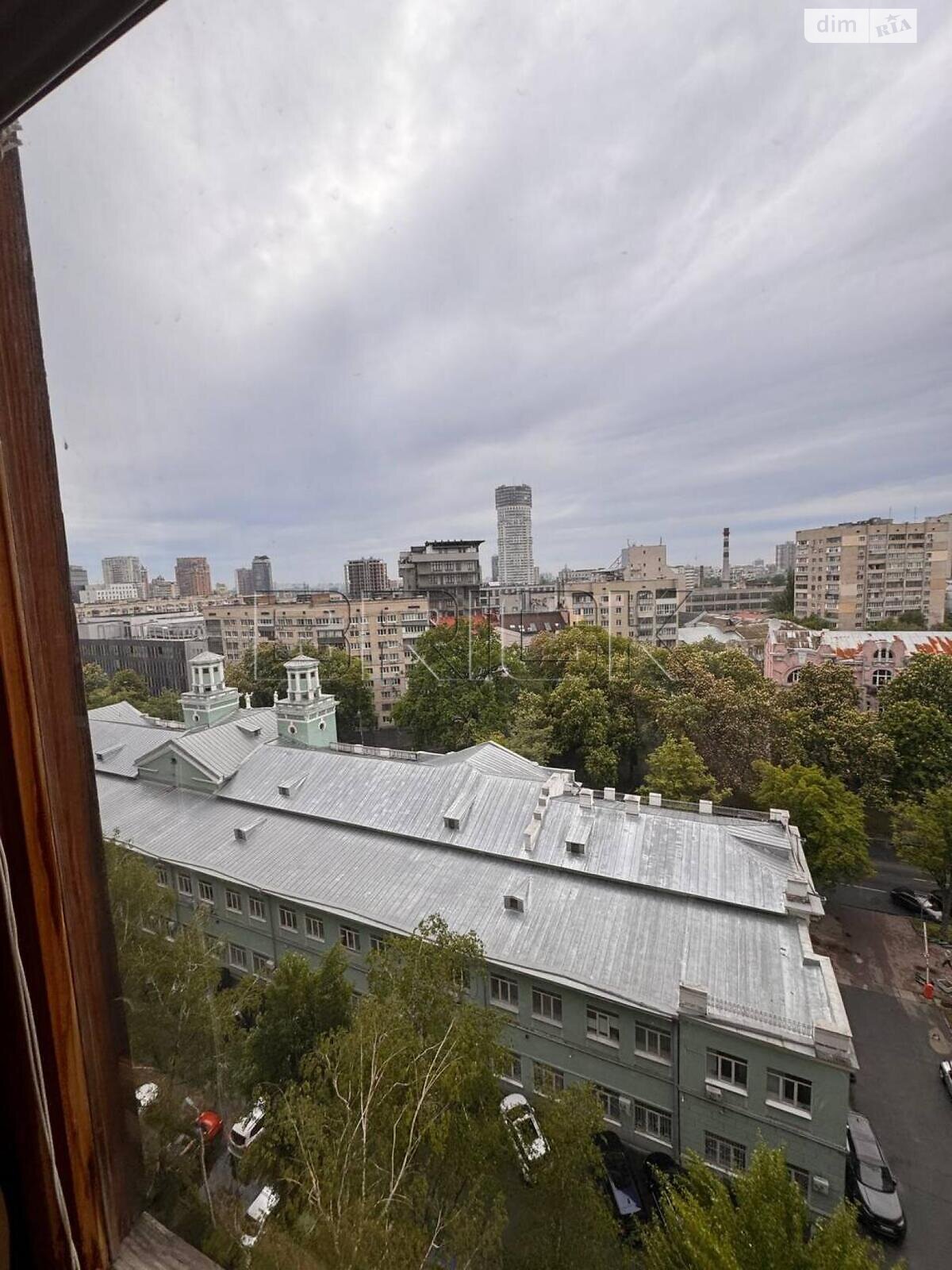 Продаж двокімнатної квартири в Києві, на вул. Михайла Омеляновича-Павленка 11, район Печерськ фото 1 Продаж двокімнатної квартири в Києві, на вул. Михайла Омеляновича-Павленка 11, район Печерськ фото 1