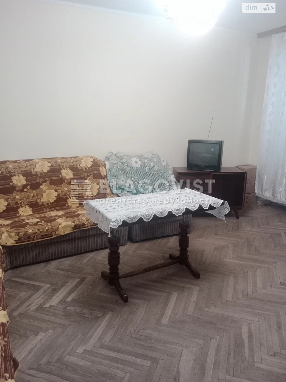 Продаж двокімнатної квартири в Києві, на вул. Михайла Омеляновича-Павленка 19, район Печерськ фото 1 Продаж двокімнатної квартири в Києві, на вул. Михайла Омеляновича-Павленка 19, район Печерськ фото 1