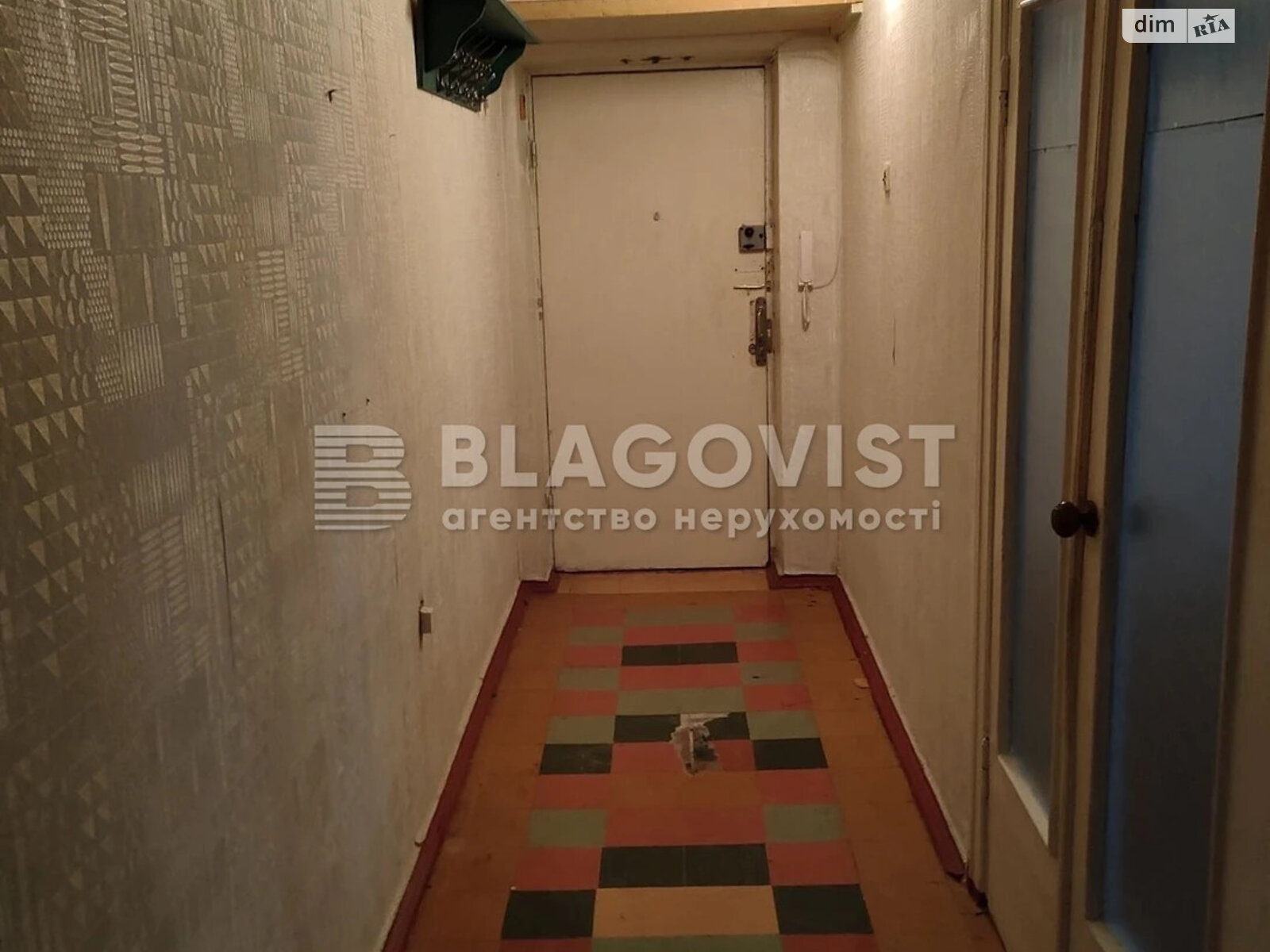 Продаж однокімнатної квартири в Києві, на вул. Михайла Омеляновича-Павленка 18/20, район Печерськ фото 1 Продаж однокімнатної квартири в Києві, на вул. Михайла Омеляновича-Павленка 18/20, район Печерськ фото 1
