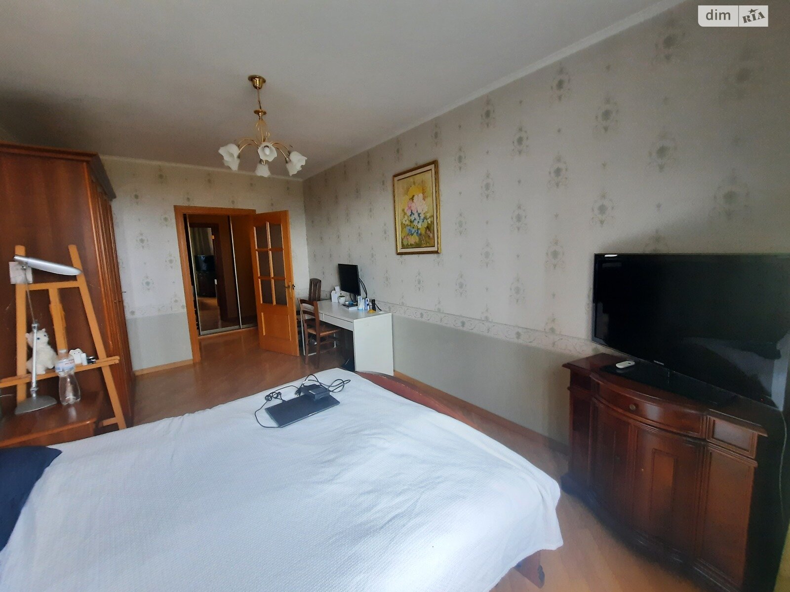 Продажа трехкомнатной квартиры в Киеве, на ул. Михаила Омельяновича-Павленко 11, район Печерск фото 1 Продажа трехкомнатной квартиры в Киеве, на ул. Михаила Омельяновича-Павленко 11, район Печерск фото 1