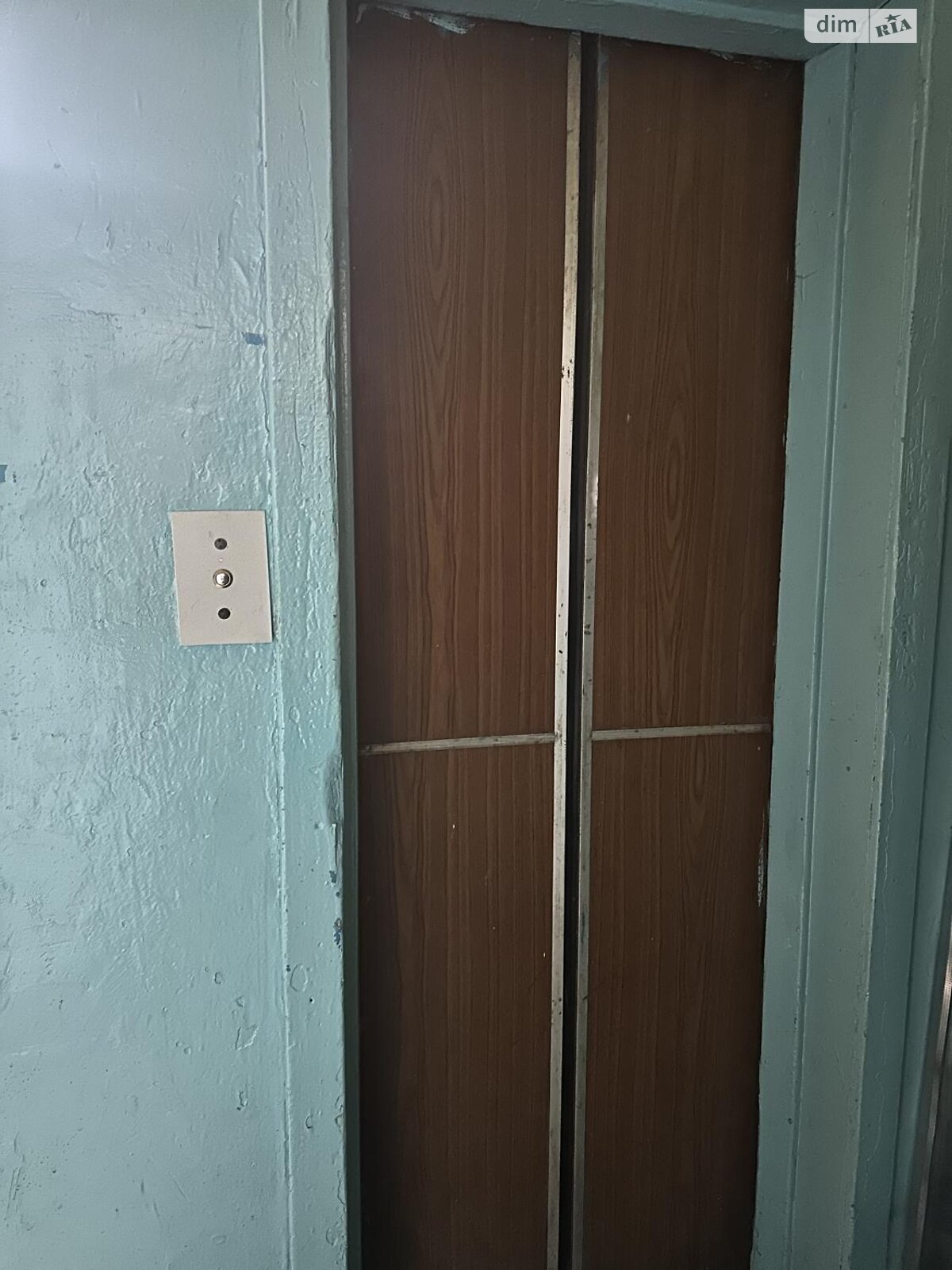 Продажа трехкомнатной квартиры в Киеве, на ул. Павла Загребельного 11, район Печерск фото 1 Продажа трехкомнатной квартиры в Киеве, на ул. Павла Загребельного 11, район Печерск фото 1