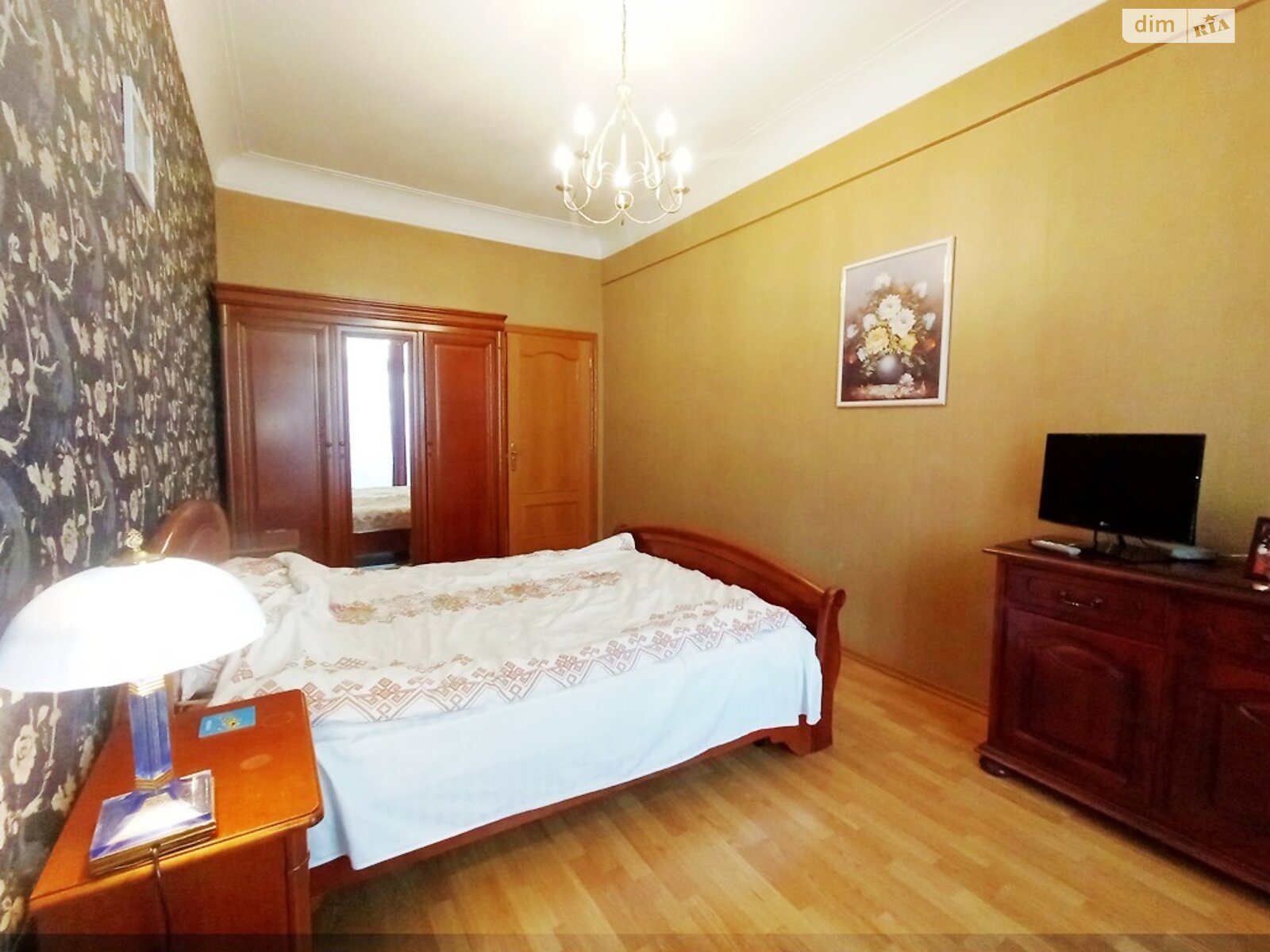 Продаж двокімнатної квартири в Києві, на пров. Микільський 9, район Печерськ фото 1 Продаж двокімнатної квартири в Києві, на пров. Микільський 9, район Печерськ фото 1