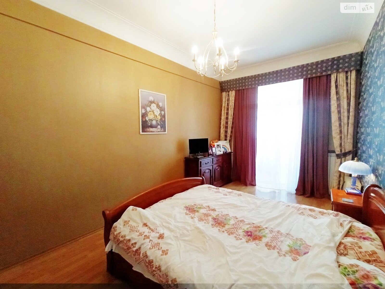 Продаж двокімнатної квартири в Києві, на пров. Микільський 9, район Печерськ фото 1 Продаж двокімнатної квартири в Києві, на пров. Микільський 9, район Печерськ фото 1