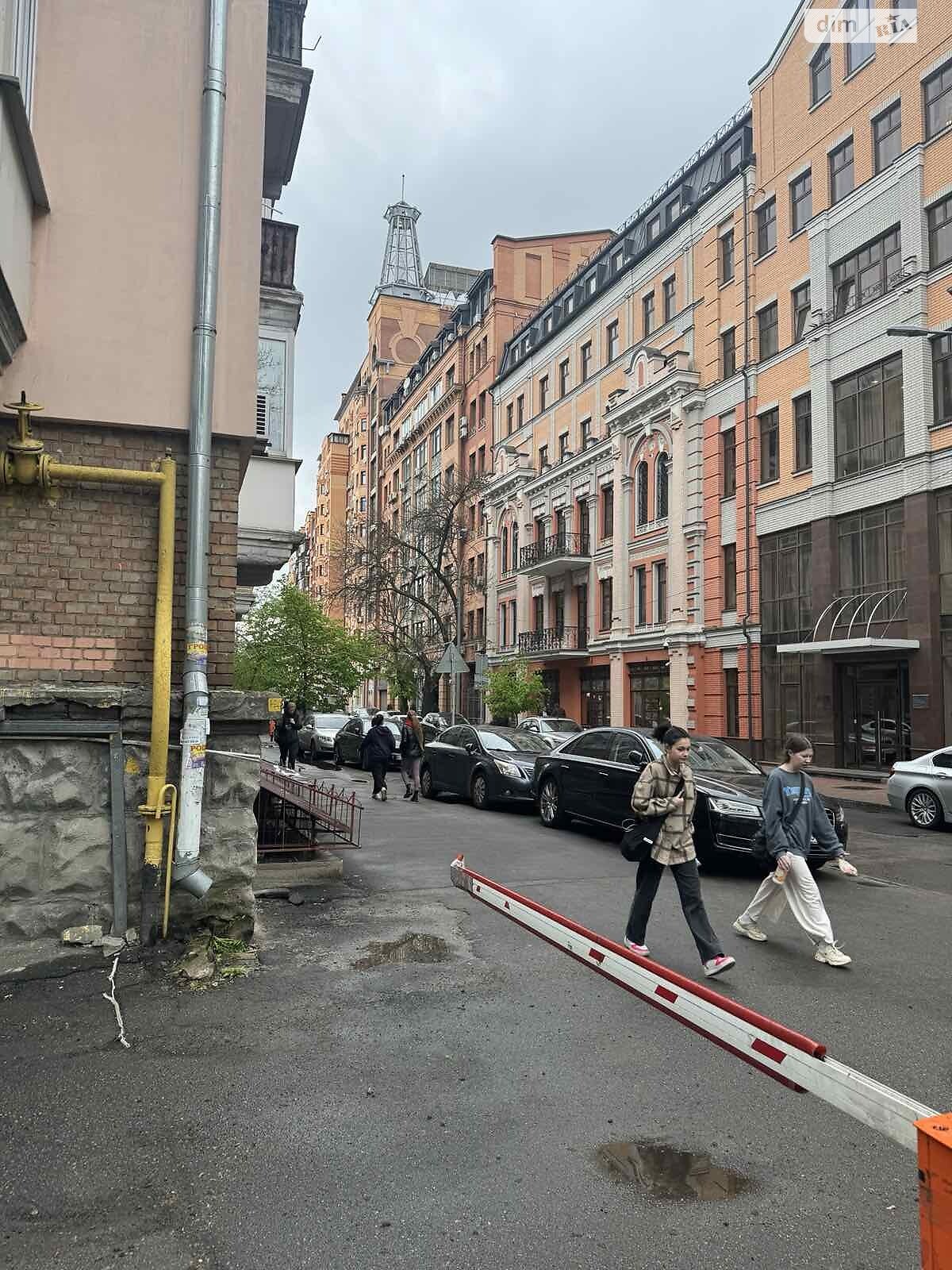 Продаж двокімнатної квартири в Києві, на вул. Панаса Мирного 3, район Печерськ фото 1 Продаж двокімнатної квартири в Києві, на вул. Панаса Мирного 3, район Печерськ фото 1