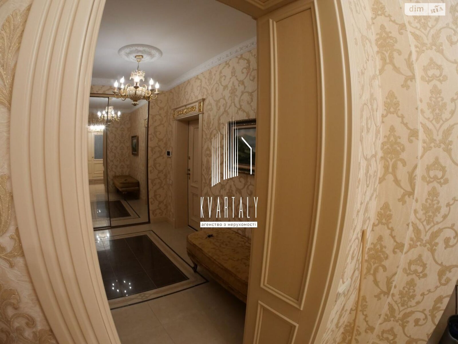 Продажа семикомнатной квартиры в Киеве, на ул. Панаса Мирного 12, район Печерск фото 1 Продажа семикомнатной квартиры в Киеве, на ул. Панаса Мирного 12, район Печерск фото 1