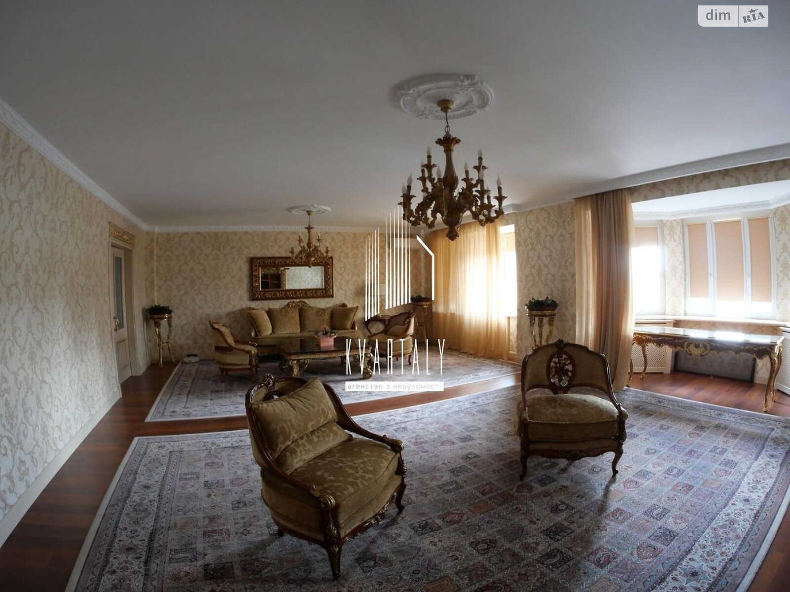 Продажа семикомнатной квартиры в Киеве, на ул. Панаса Мирного 12, район Печерск фото 1 Продажа семикомнатной квартиры в Киеве, на ул. Панаса Мирного 12, район Печерск фото 1