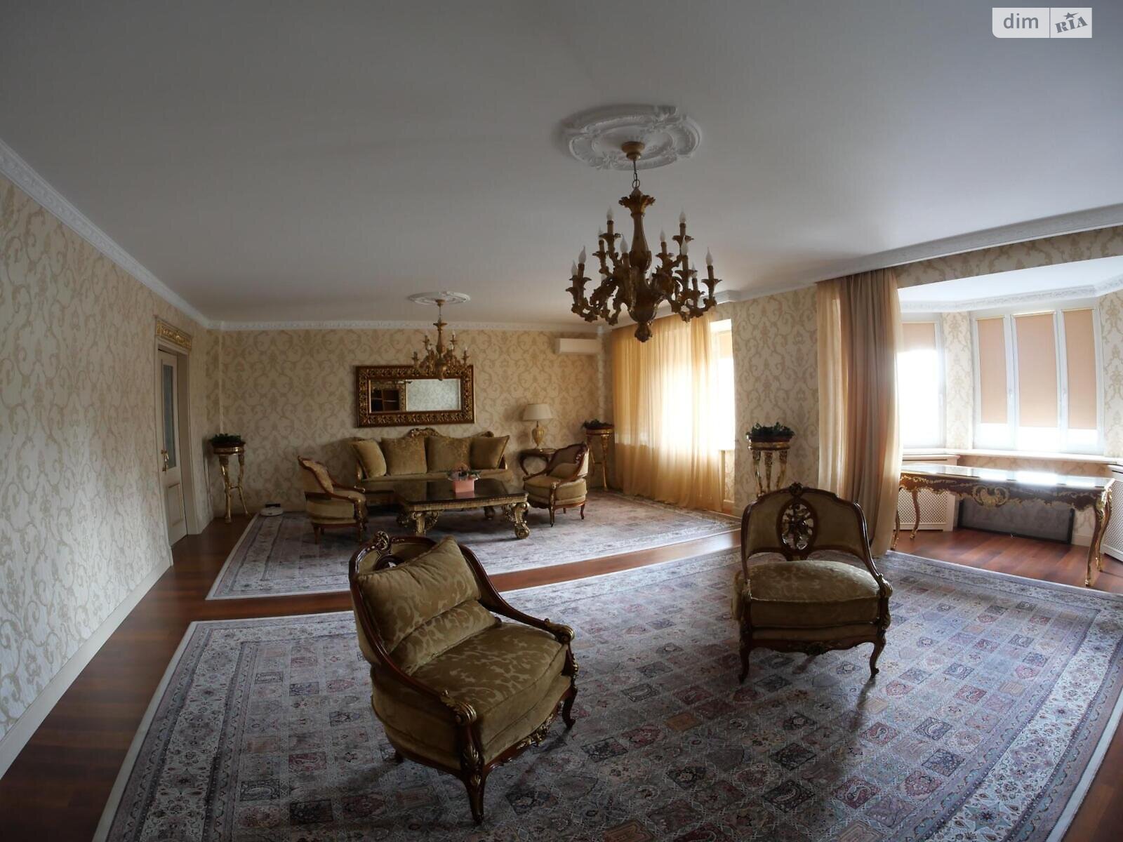 Продажа семикомнатной квартиры в Киеве, на ул. Панаса Мирного 12, район Печерск фото 1 Продажа семикомнатной квартиры в Киеве, на ул. Панаса Мирного 12, район Печерск фото 1