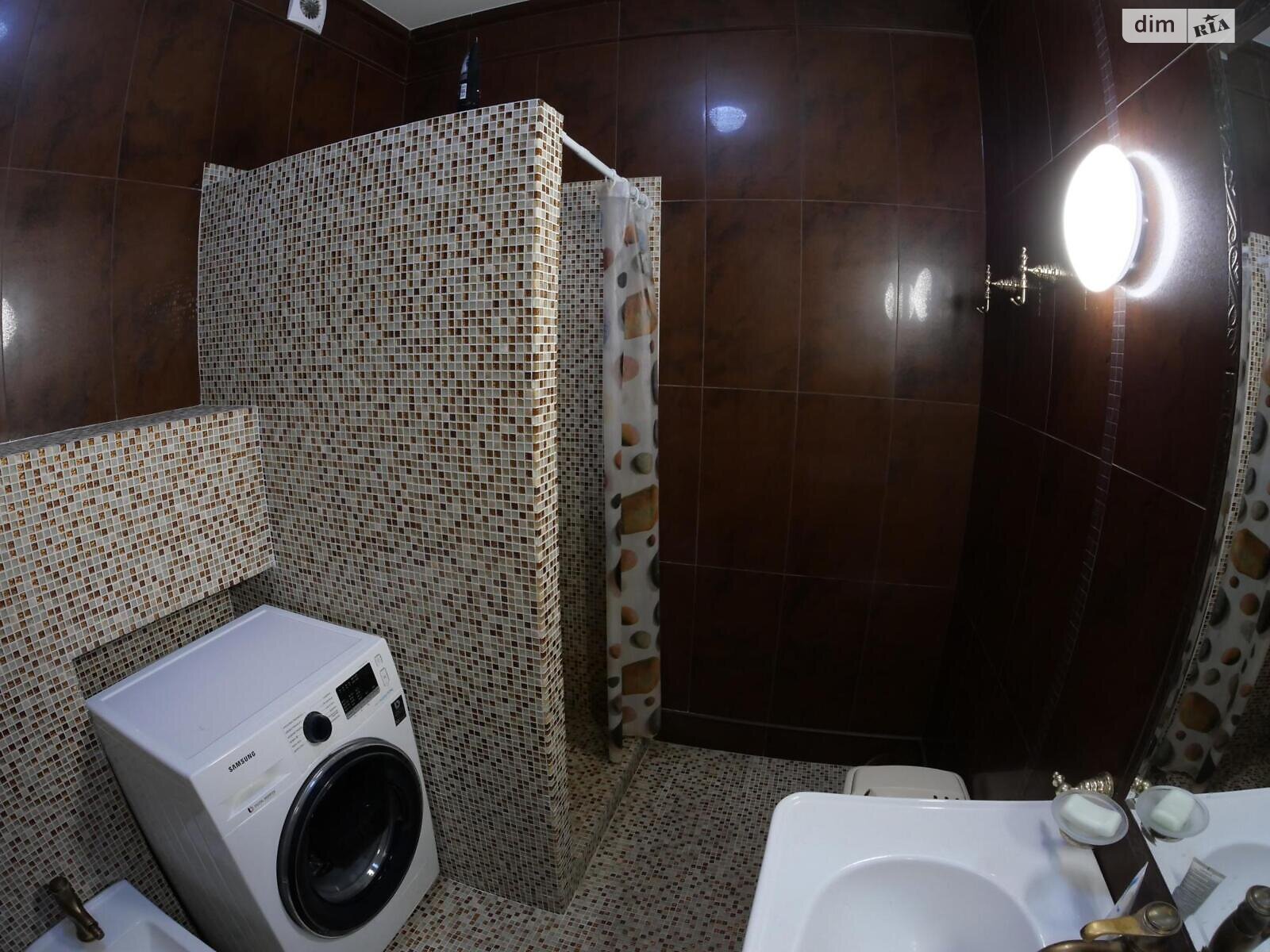 Продажа семикомнатной квартиры в Киеве, на ул. Панаса Мирного 12, район Печерск фото 1 Продажа семикомнатной квартиры в Киеве, на ул. Панаса Мирного 12, район Печерск фото 1
