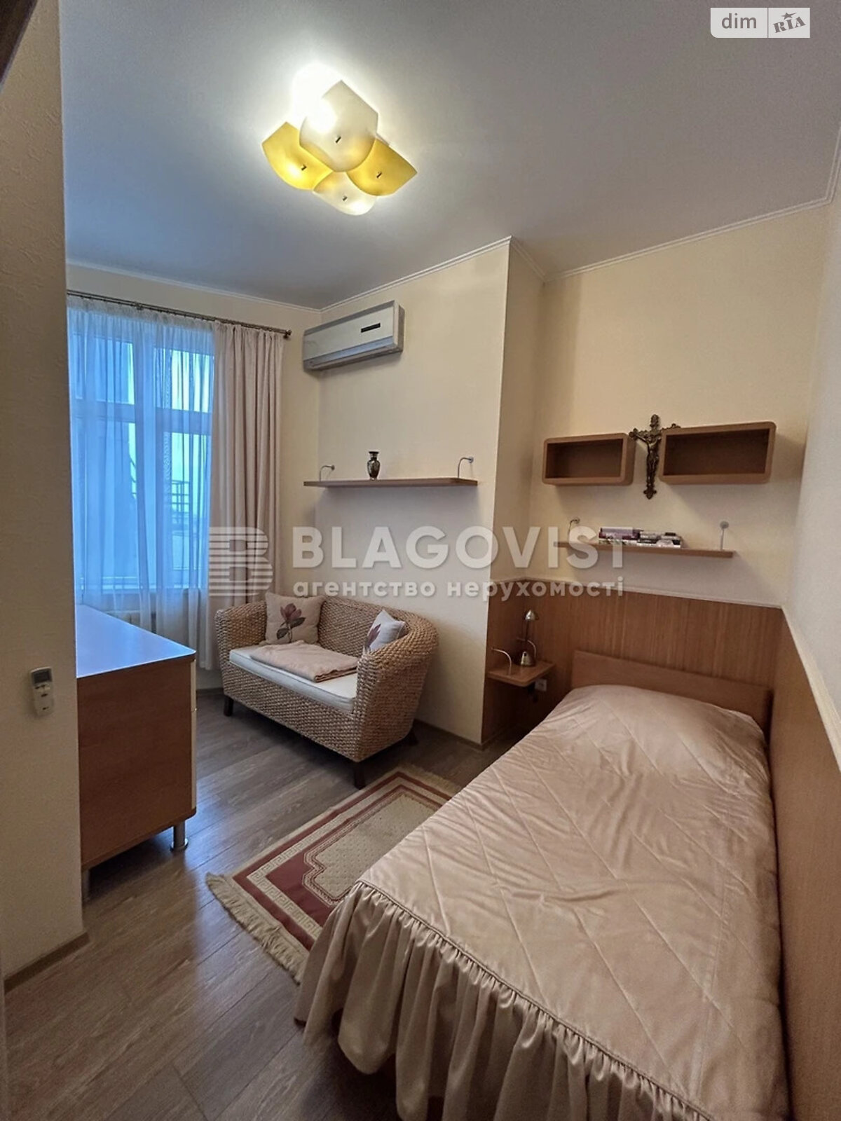 Продажа двухкомнатной квартиры в Киеве, на ул. Панаса Мирного 17, район Печерск фото 1 Продажа двухкомнатной квартиры в Киеве, на ул. Панаса Мирного 17, район Печерск фото 1
