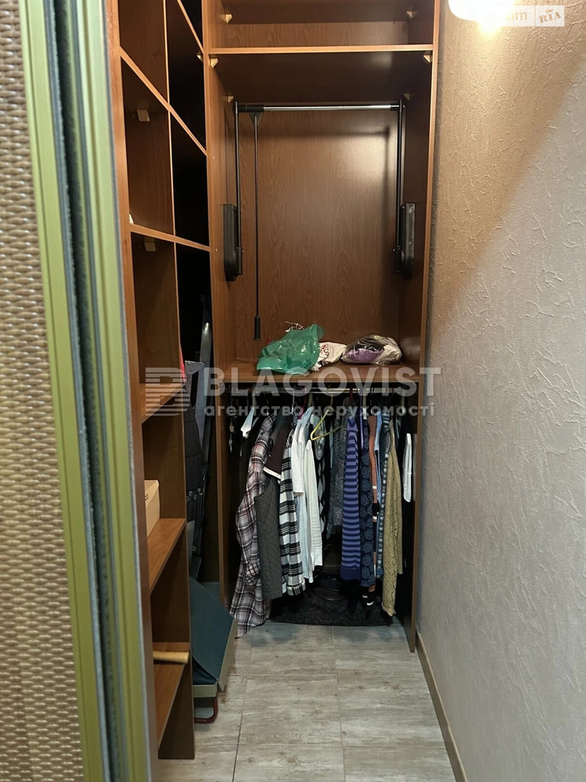 Продажа двухкомнатной квартиры в Киеве, на ул. Панаса Мирного 17, район Печерск фото 1 Продажа двухкомнатной квартиры в Киеве, на ул. Панаса Мирного 17, район Печерск фото 1