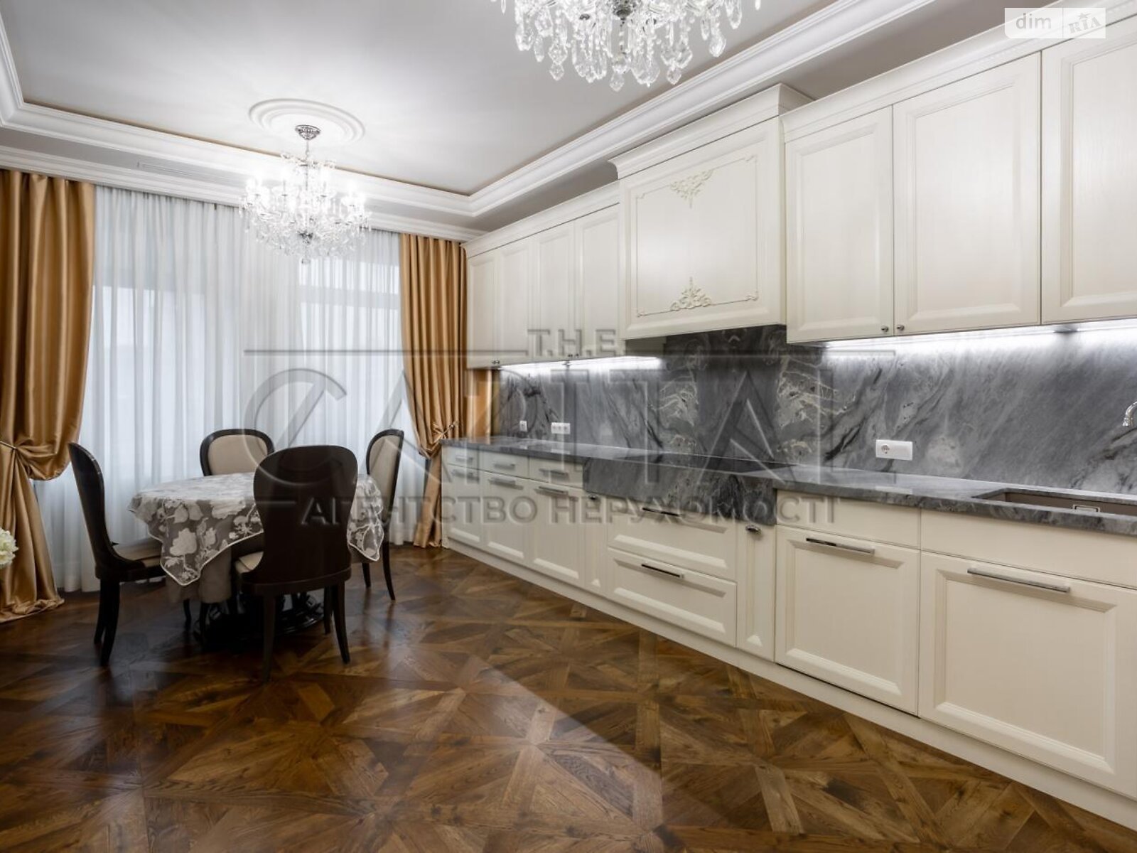 Продажа четырехкомнатной квартиры в Киеве, на ул. Панаса Мирного 12, район Печерск фото 1 Продажа четырехкомнатной квартиры в Киеве, на ул. Панаса Мирного 12, район Печерск фото 1