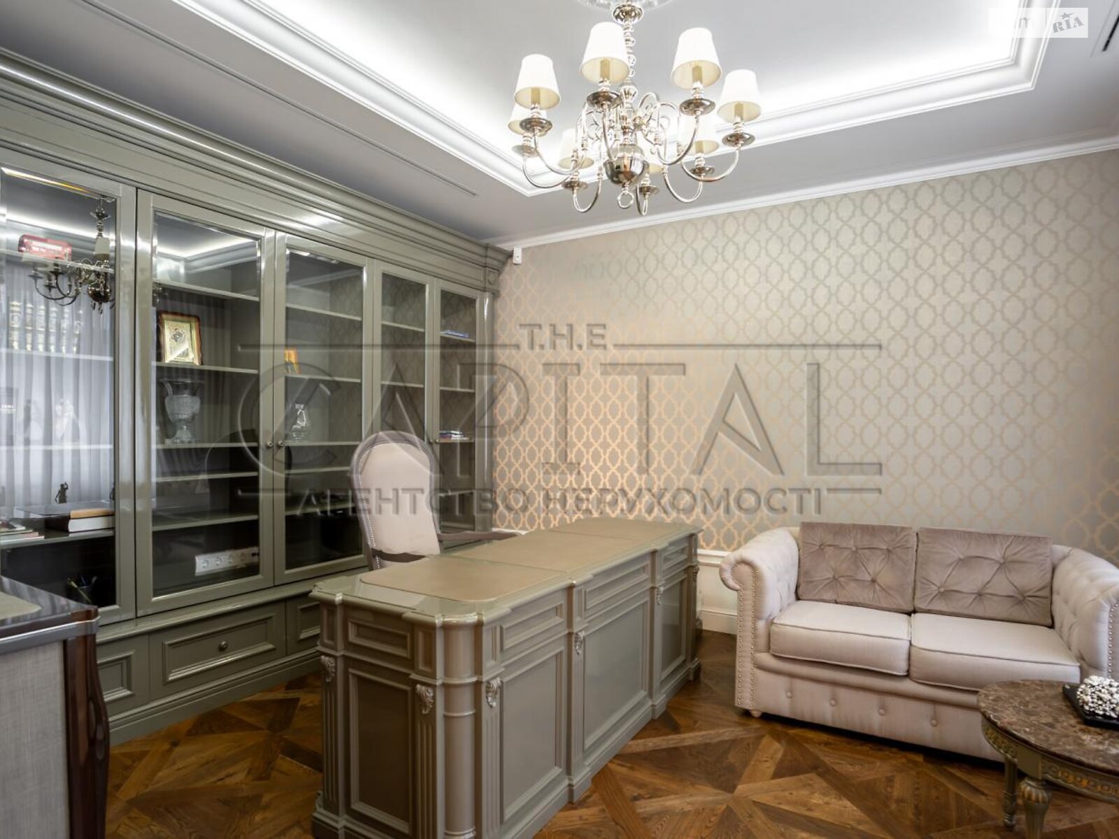 Продажа четырехкомнатной квартиры в Киеве, на ул. Панаса Мирного 12, район Печерск фото 1 Продажа четырехкомнатной квартиры в Киеве, на ул. Панаса Мирного 12, район Печерск фото 1