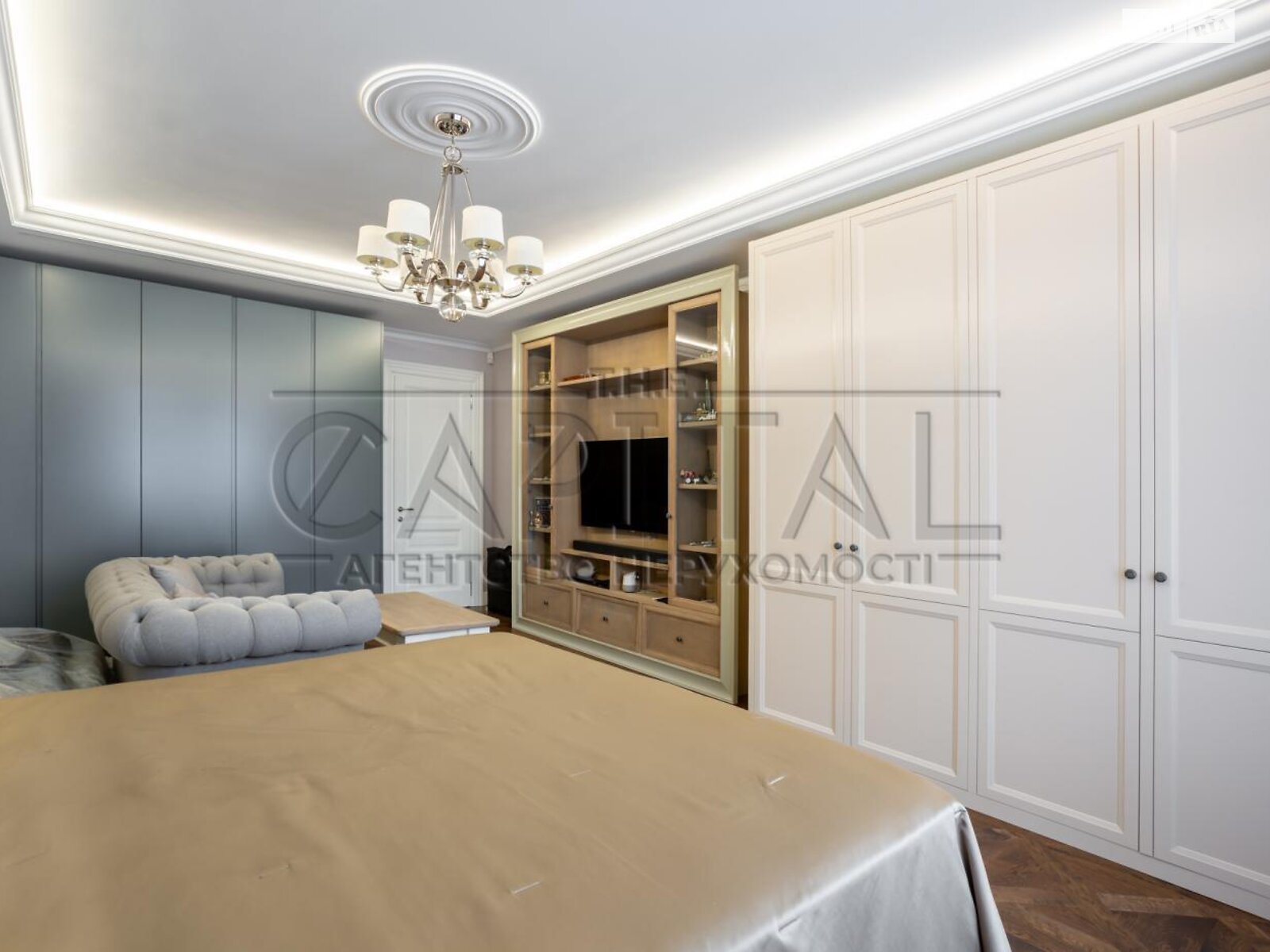 Продажа четырехкомнатной квартиры в Киеве, на ул. Панаса Мирного 12, район Печерск фото 1 Продажа четырехкомнатной квартиры в Киеве, на ул. Панаса Мирного 12, район Печерск фото 1