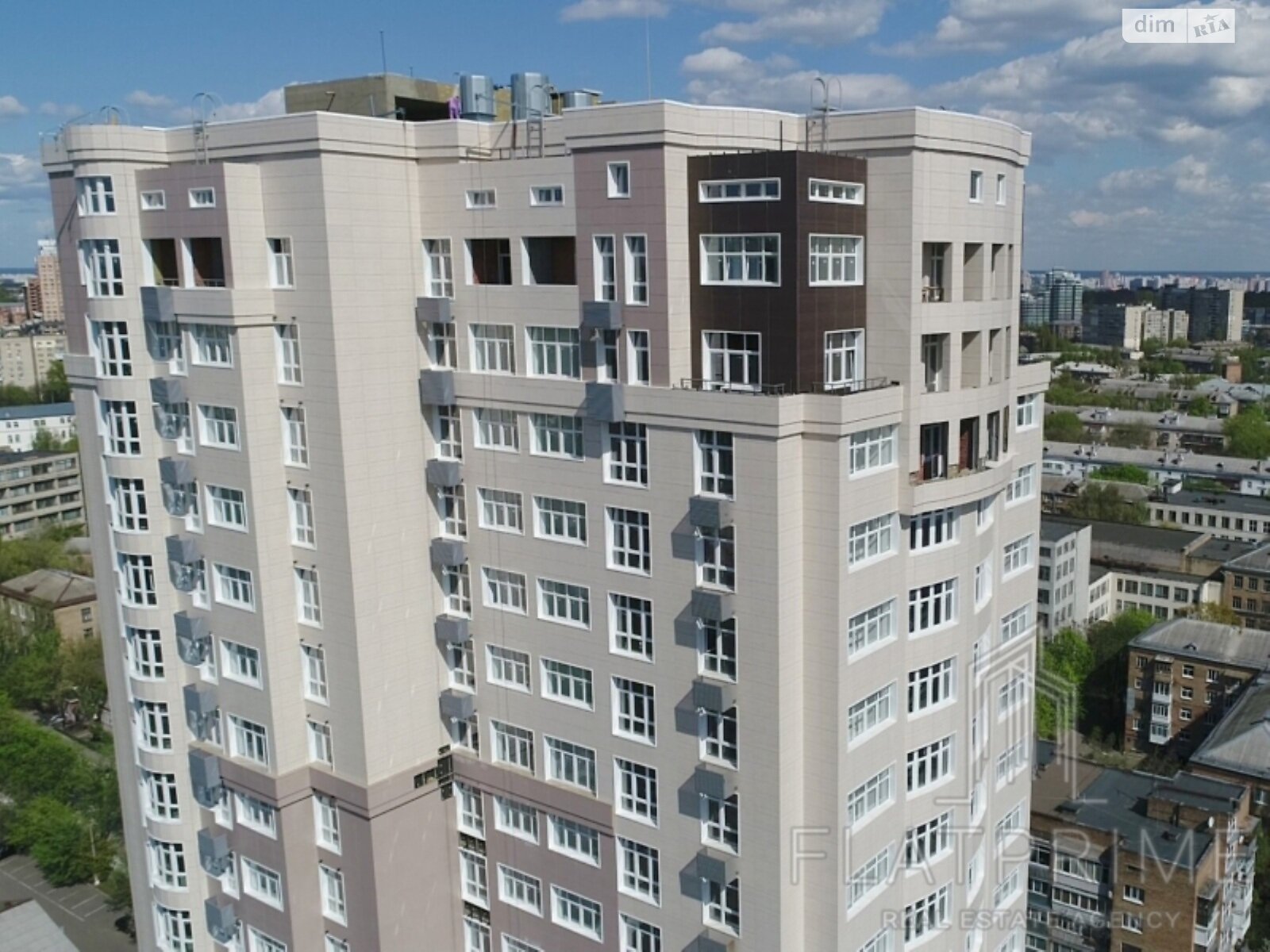 Продажа трехкомнатной квартиры в Киеве, на ул. Иоанна Павла II 11, район Печерск фото 1