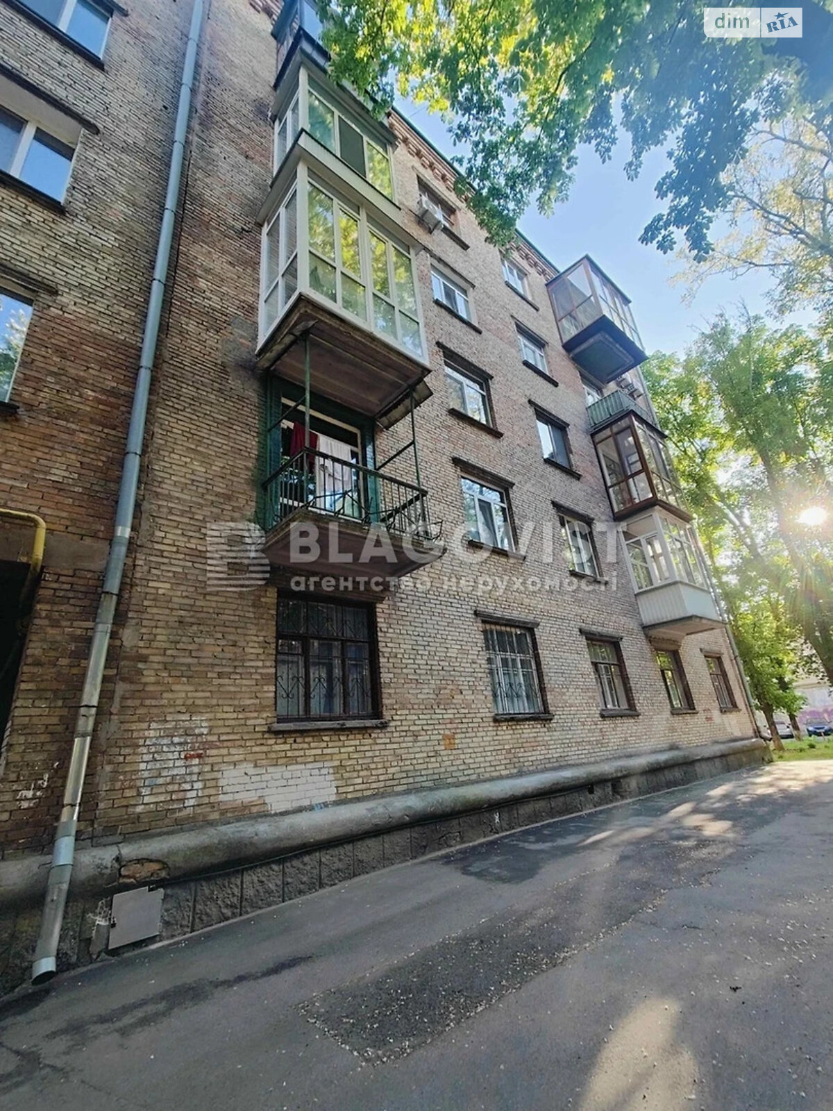 Продажа однокомнатной квартиры в Киеве, на спуск Печерский 18, район Печерск фото 1 Продажа однокомнатной квартиры в Киеве, на спуск Печерский 18, район Печерск фото 1