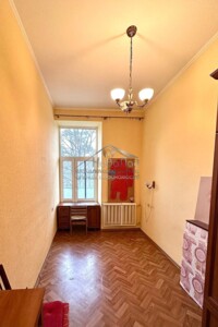 Продажа трехкомнатной квартиры в Киеве, на ул. Петра Болбочана 4, район Печерск фото 2