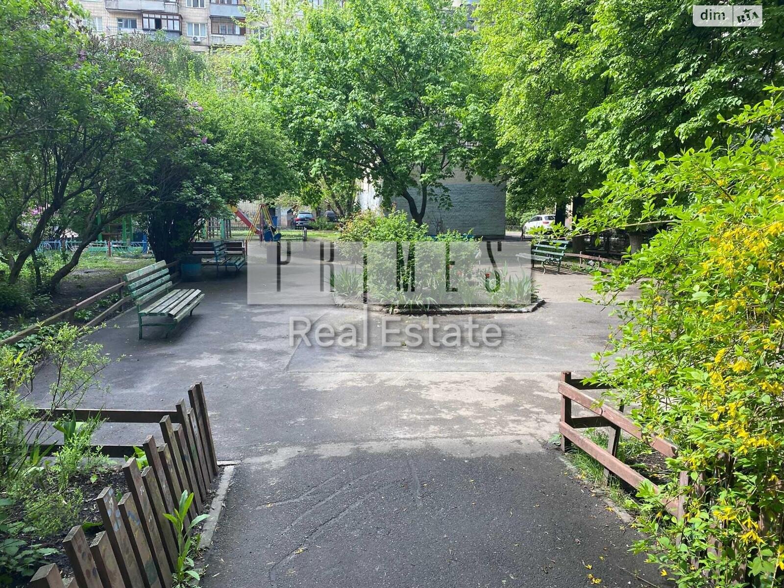 Продажа двухкомнатной квартиры в Киеве, на ул. Резницкая 8, район Печерск фото 1 Продажа двухкомнатной квартиры в Киеве, на ул. Резницкая 8, район Печерск фото 1