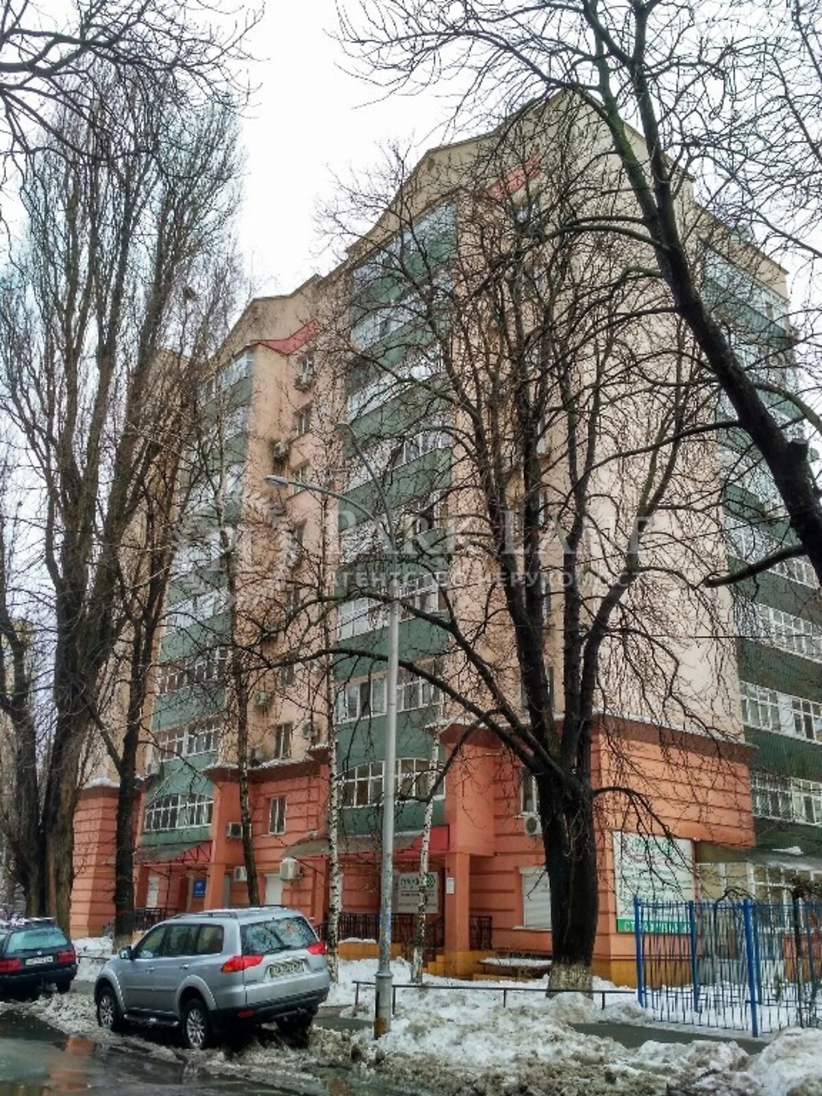 Продаж однокімнатної квартири в Києві, на вул. Рибальська 8, район Печерськ фото 1