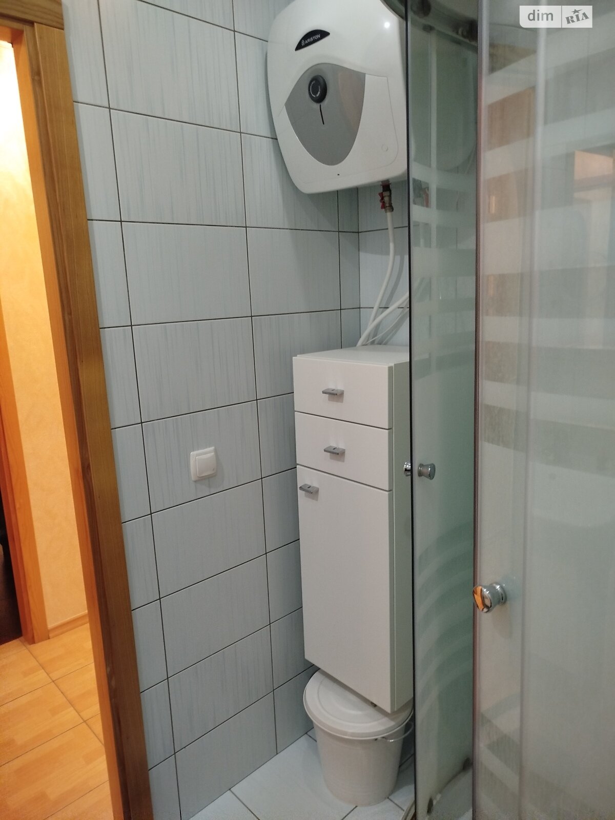 Продаж однокімнатної квартири в Києві, на вул. Рибальська 8, район Печерськ фото 1 Продаж однокімнатної квартири в Києві, на вул. Рибальська 8, район Печерськ фото 1