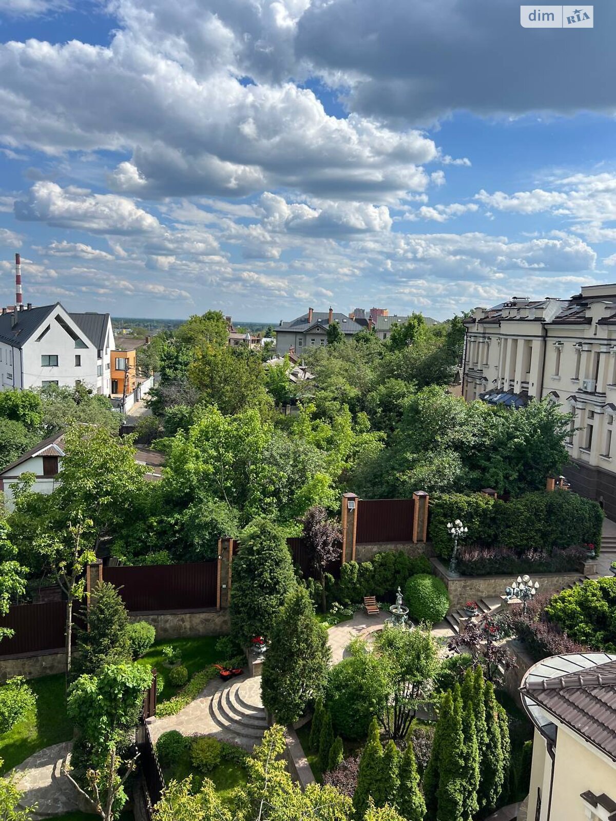 Продажа трехкомнатной квартиры в Киеве, на ул. Садово-Ботаническая 46, район Печерск фото 1 Продажа трехкомнатной квартиры в Киеве, на ул. Садово-Ботаническая 46, район Печерск фото 1