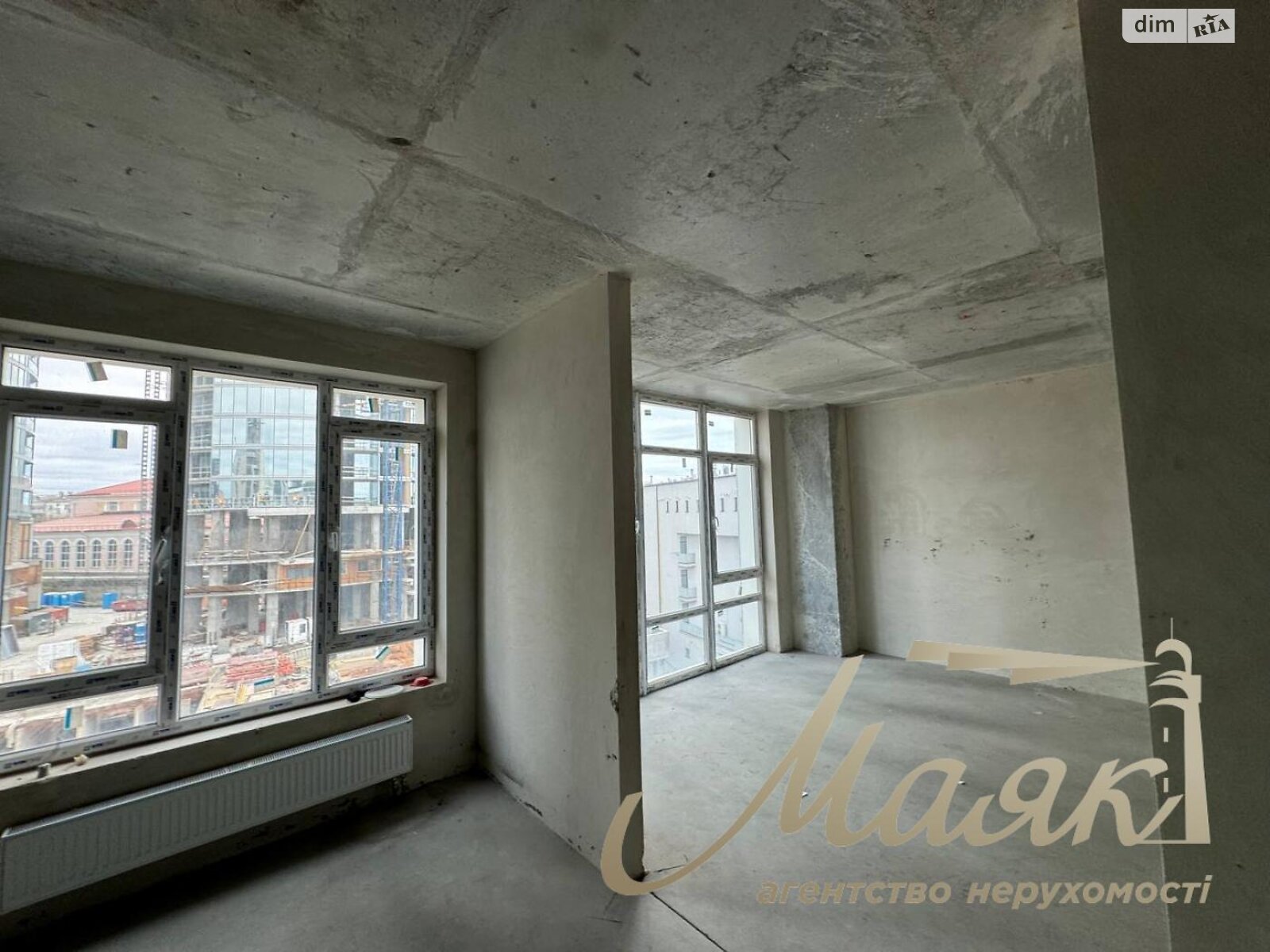 Продажа пятикомнатной квартиры в Киеве, на ул. Саперное Поле 5А, район Печерск фото 1 Продажа пятикомнатной квартиры в Киеве, на ул. Саперное Поле 5А, район Печерск фото 1
