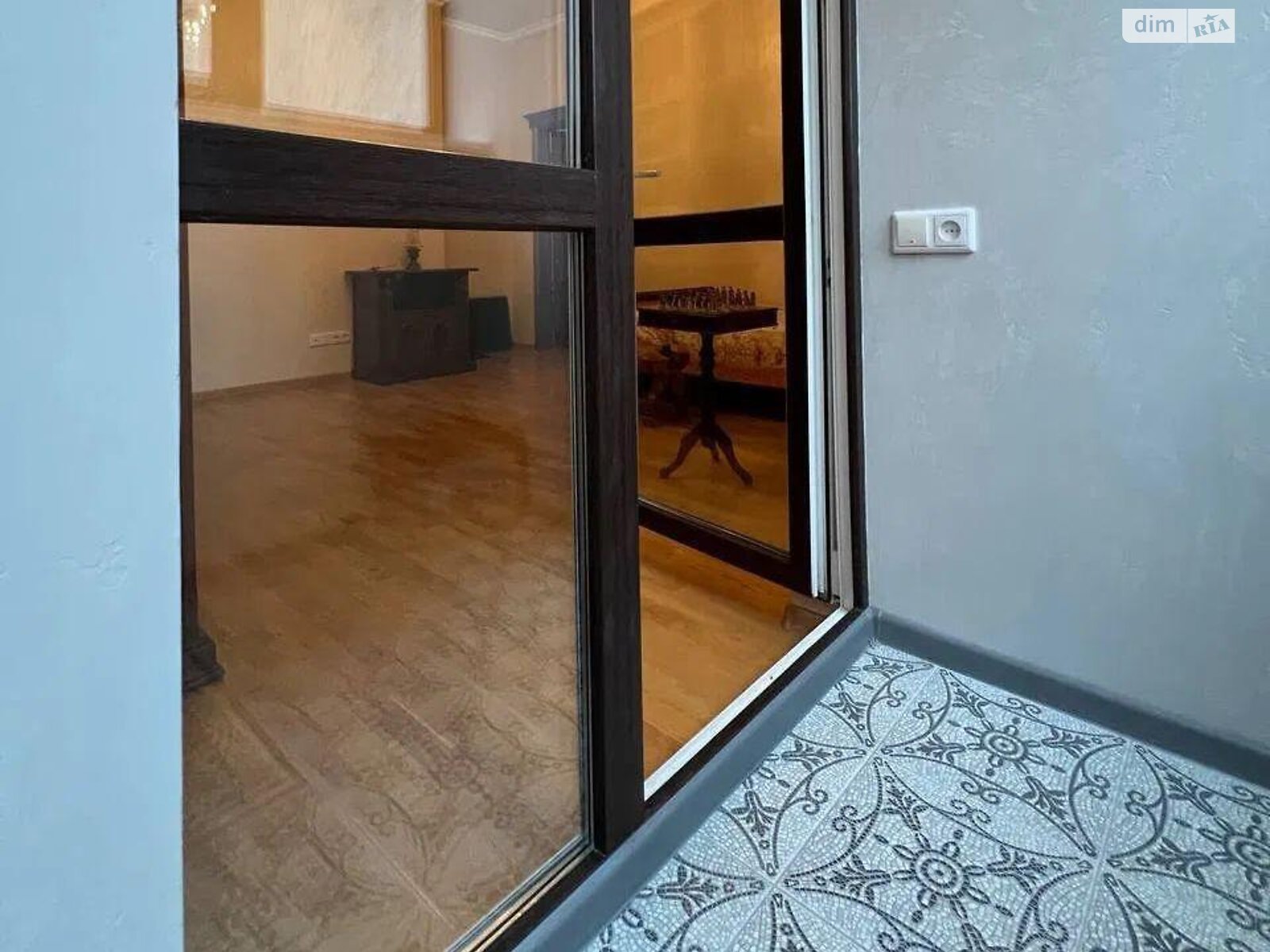Продаж двокімнатної квартири в Києві, на вул. Коновальця Євгена 44А, район Печерськ фото 1 Продаж двокімнатної квартири в Києві, на вул. Коновальця Євгена 44А, район Печерськ фото 1
