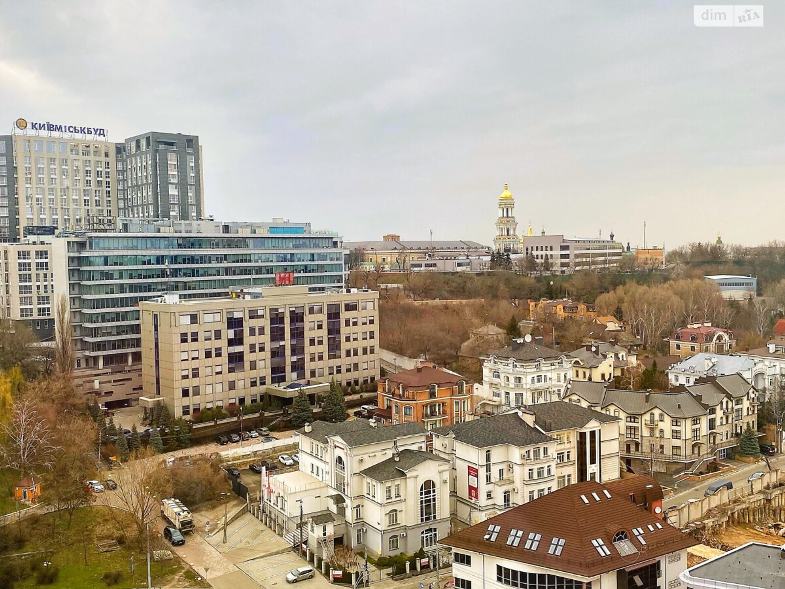 Продажа трехкомнатной квартиры в Киеве, на ул. Старонаводницкая 8, район Печерск фото 1 Продажа трехкомнатной квартиры в Киеве, на ул. Старонаводницкая 8, район Печерск фото 1