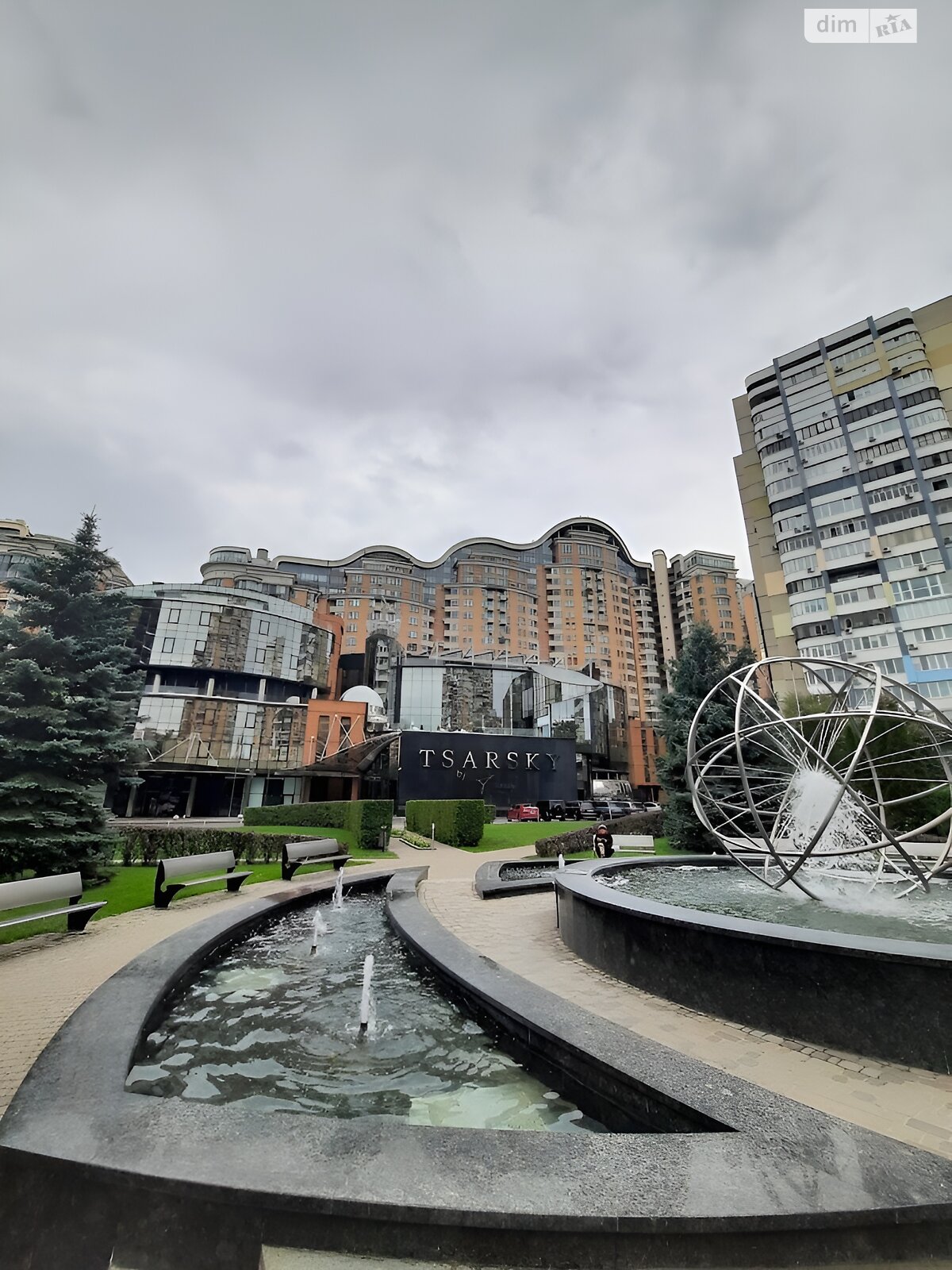 Продаж трикімнатної квартири в Києві, на вул. Старонаводницька 6Б, район Печерськ фото 1 Продаж трикімнатної квартири в Києві, на вул. Старонаводницька 6Б, район Печерськ фото 1